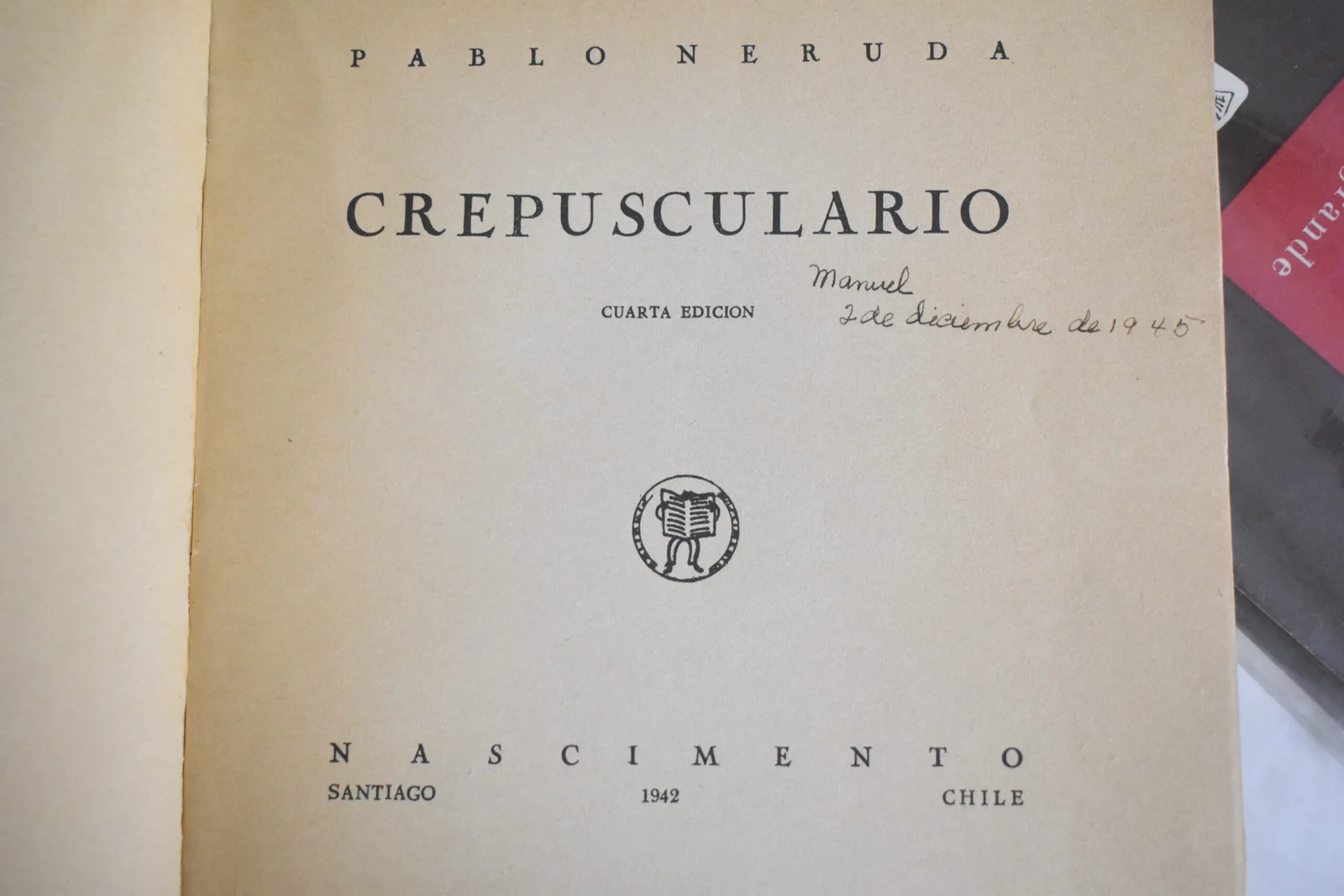 PABLO NERUDA - CREPUSCULARIO