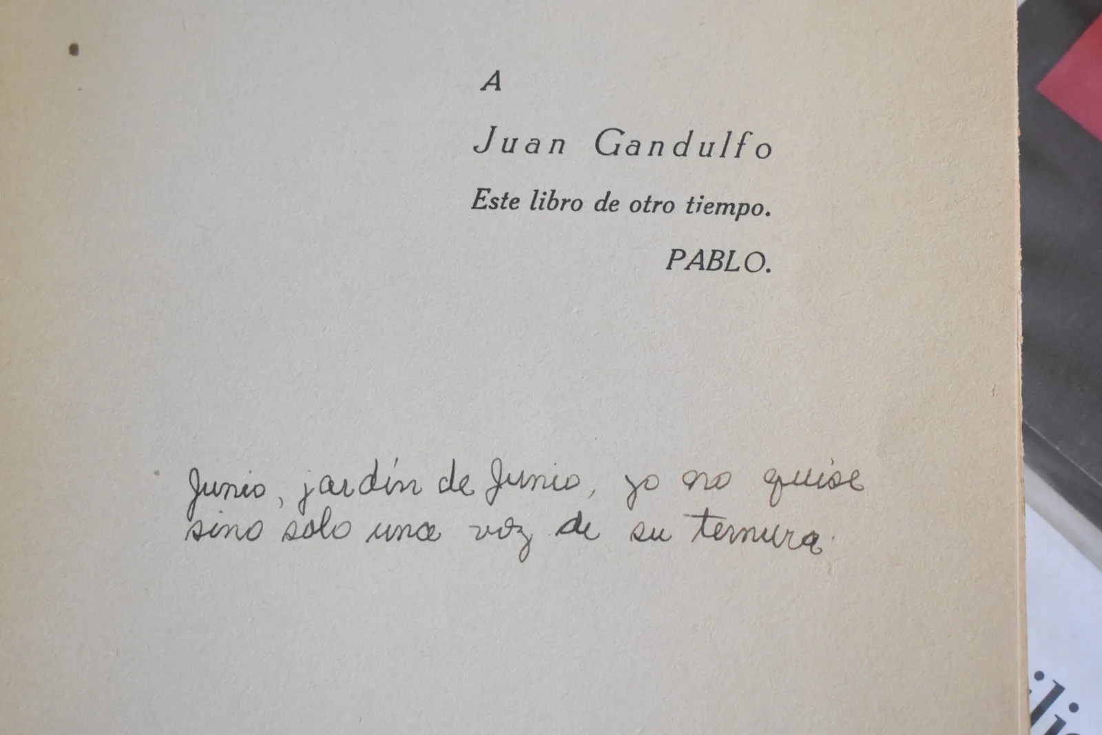 PABLO NERUDA - CREPUSCULARIO