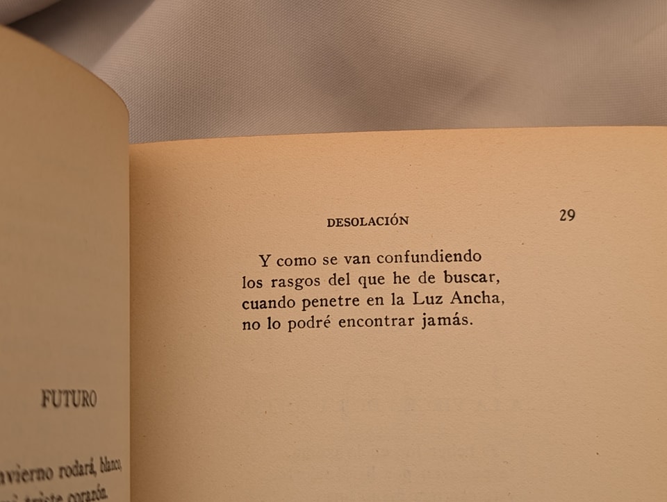 GABRIELA MISTRAL  DESOLACION 1921