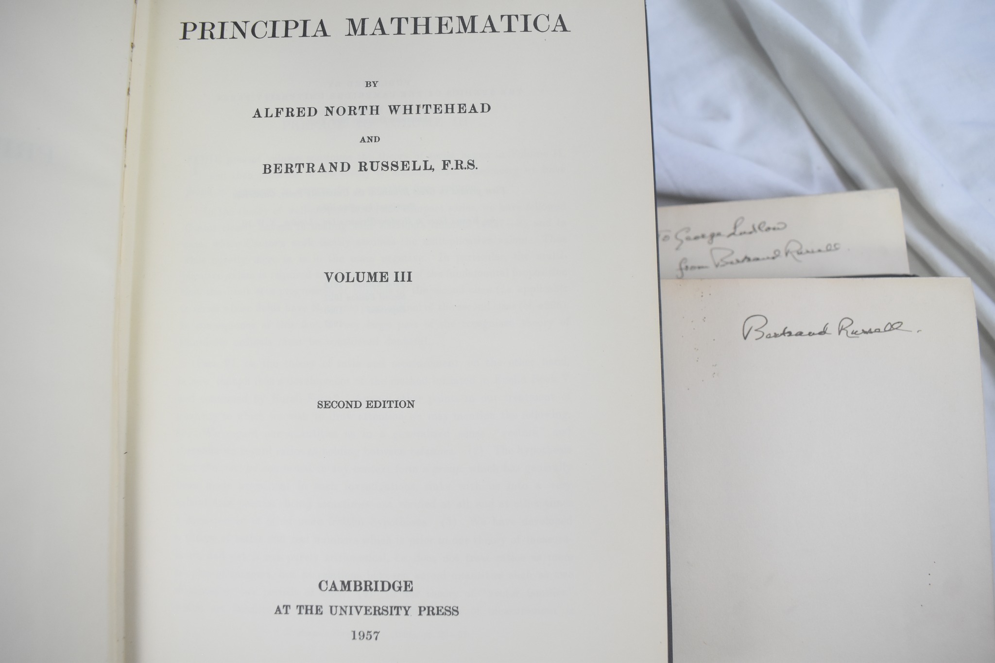 BERTRAND RUSSELL - PRINCIPIA MATHEMATICA. FIRMADO