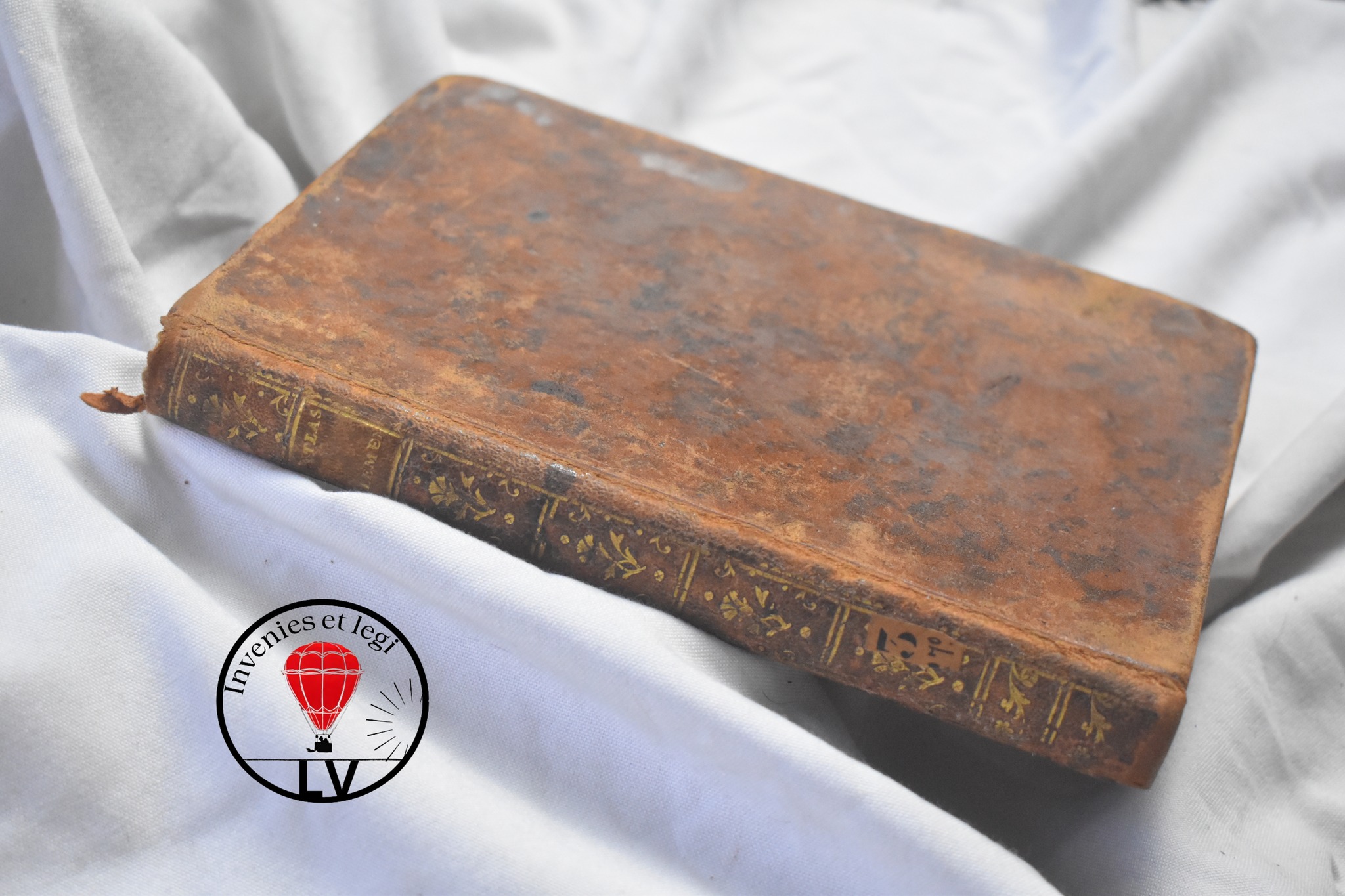 ATLAS ELEMENTAR. ILUMINADO A MANO 1786