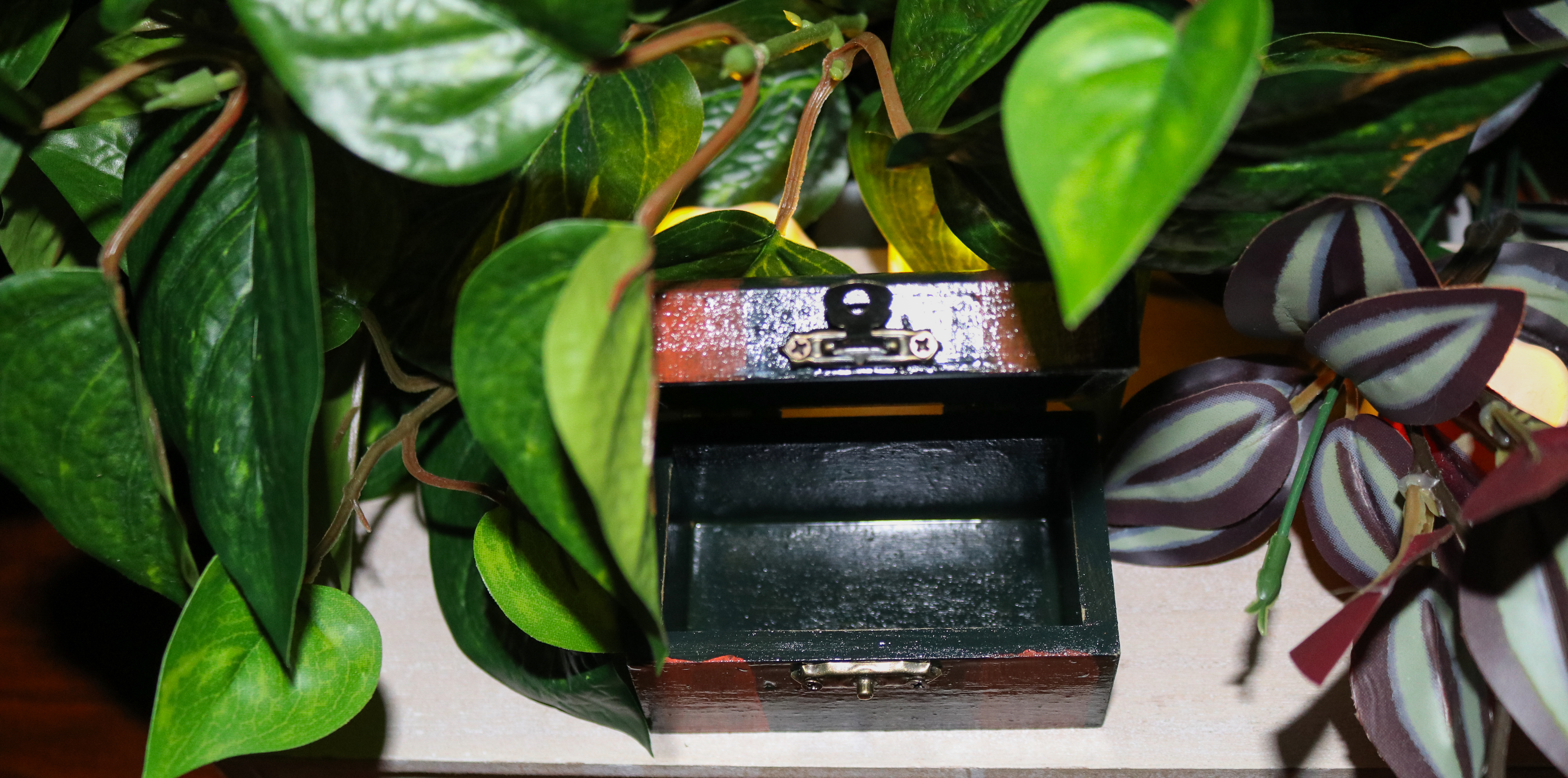 Pendulum Treasure Chest