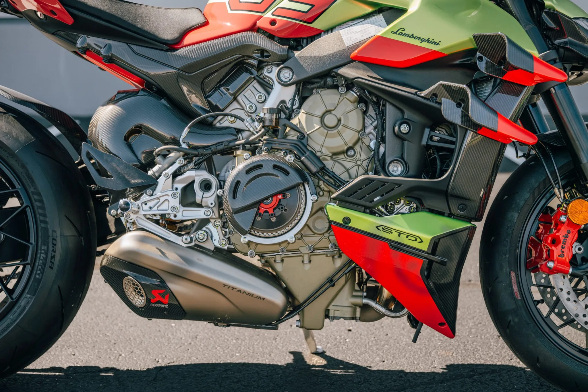 2023 Ducati Streetfighter V4