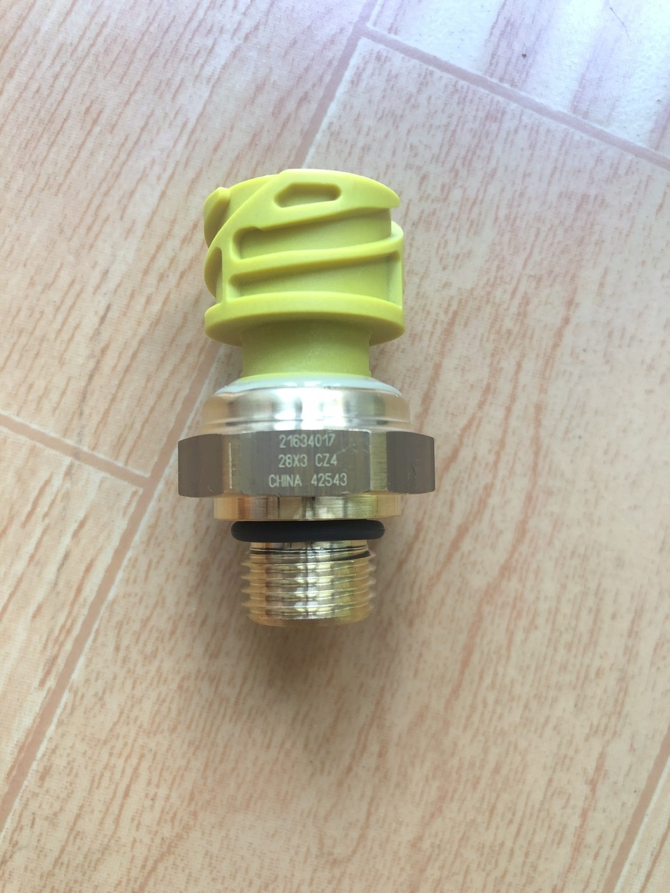 Cãm biến áp lực catter , 10R-03 2203 KOHLER, VOLV0 , BOSCH 21634017