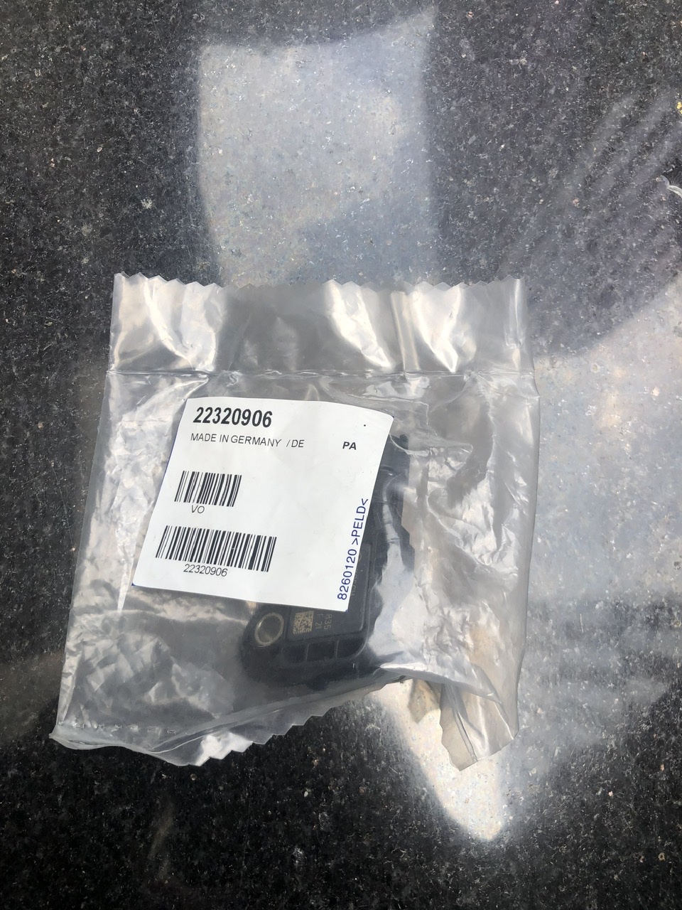 Cãm biến áp lực khí nạp KOHLER, VOLV0 , BOSCH 22320906