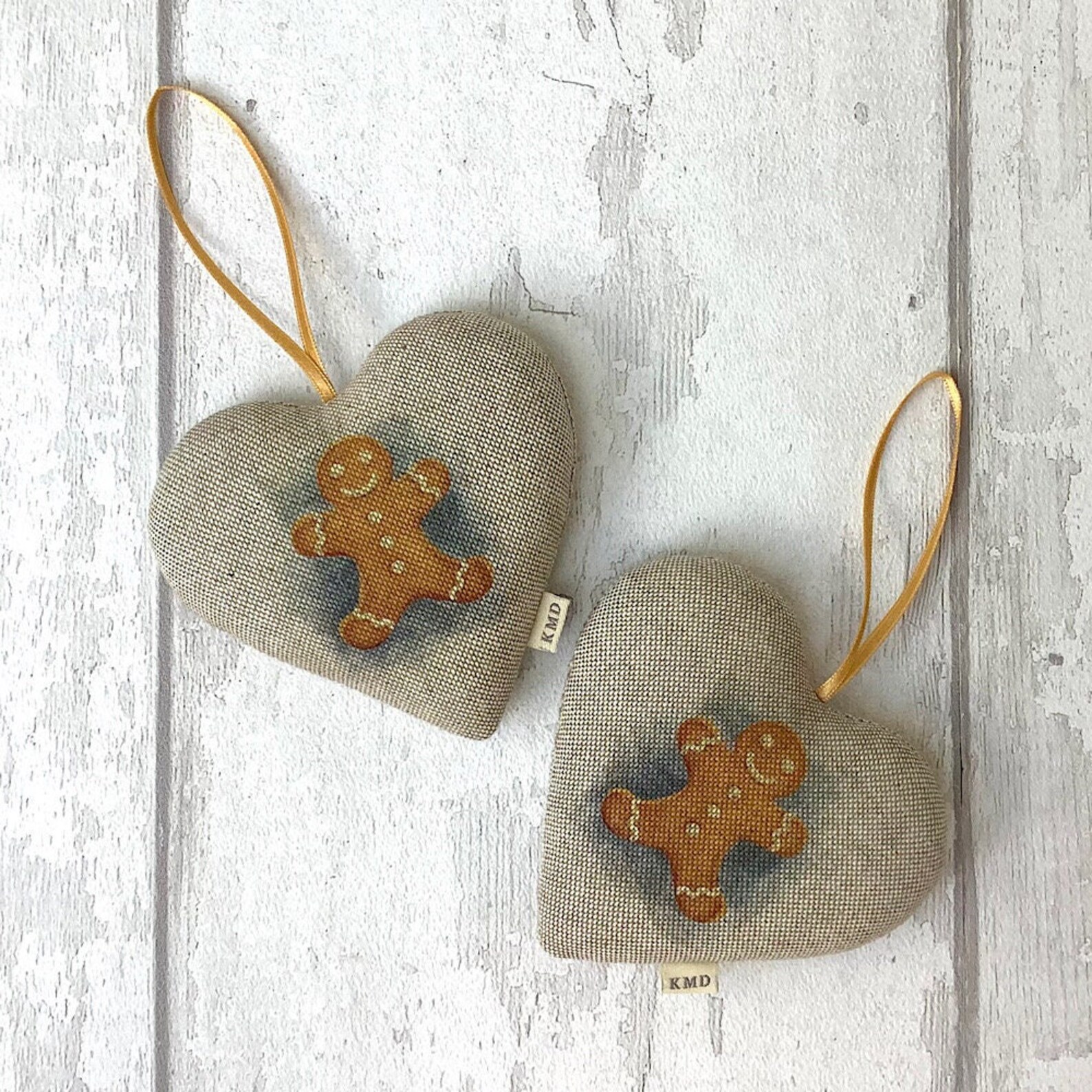 Hanging Heart - Gingerbread Man - Christmas Decorations - Gifts