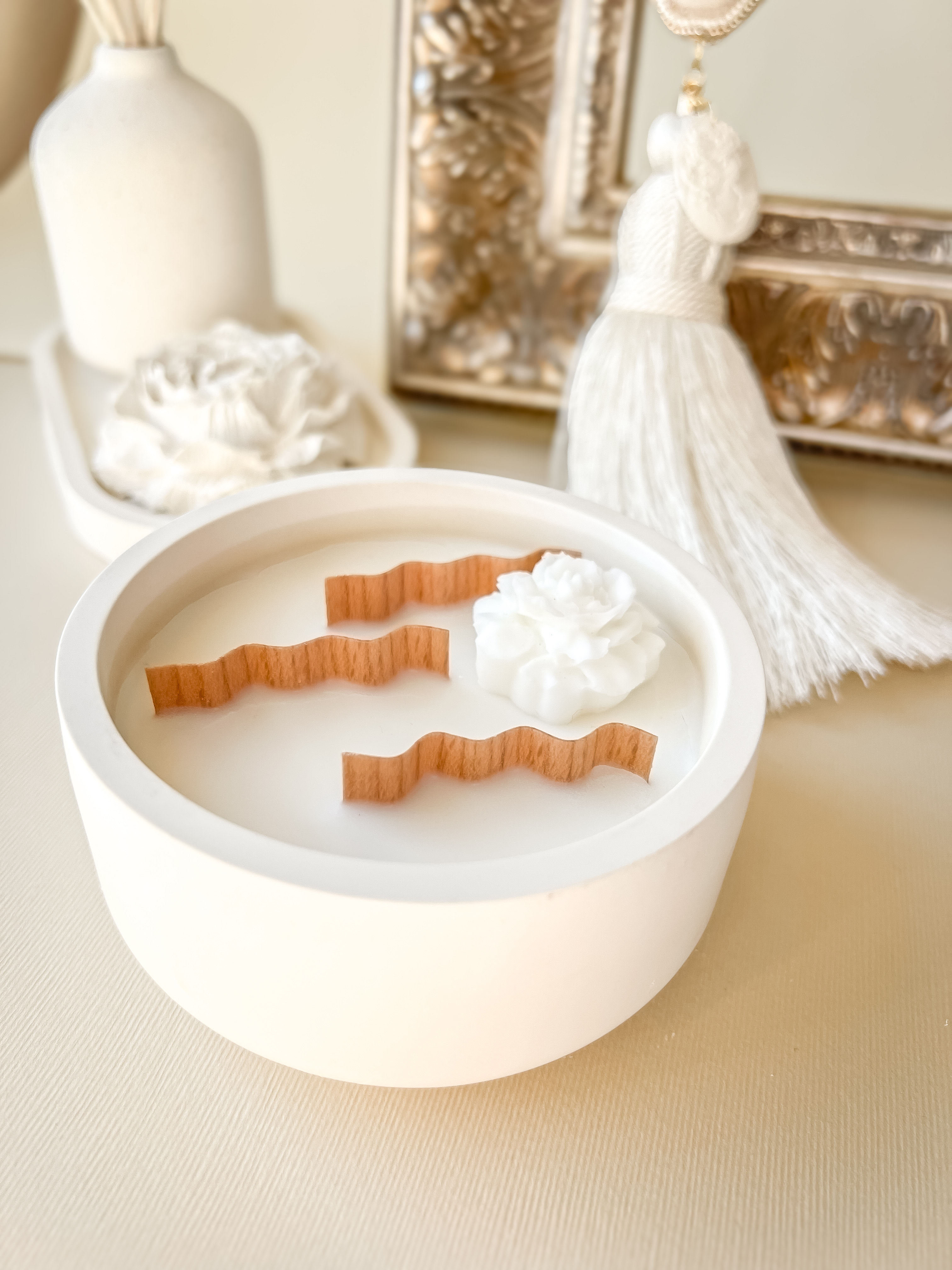 Žvakė „Bangų gėlė“