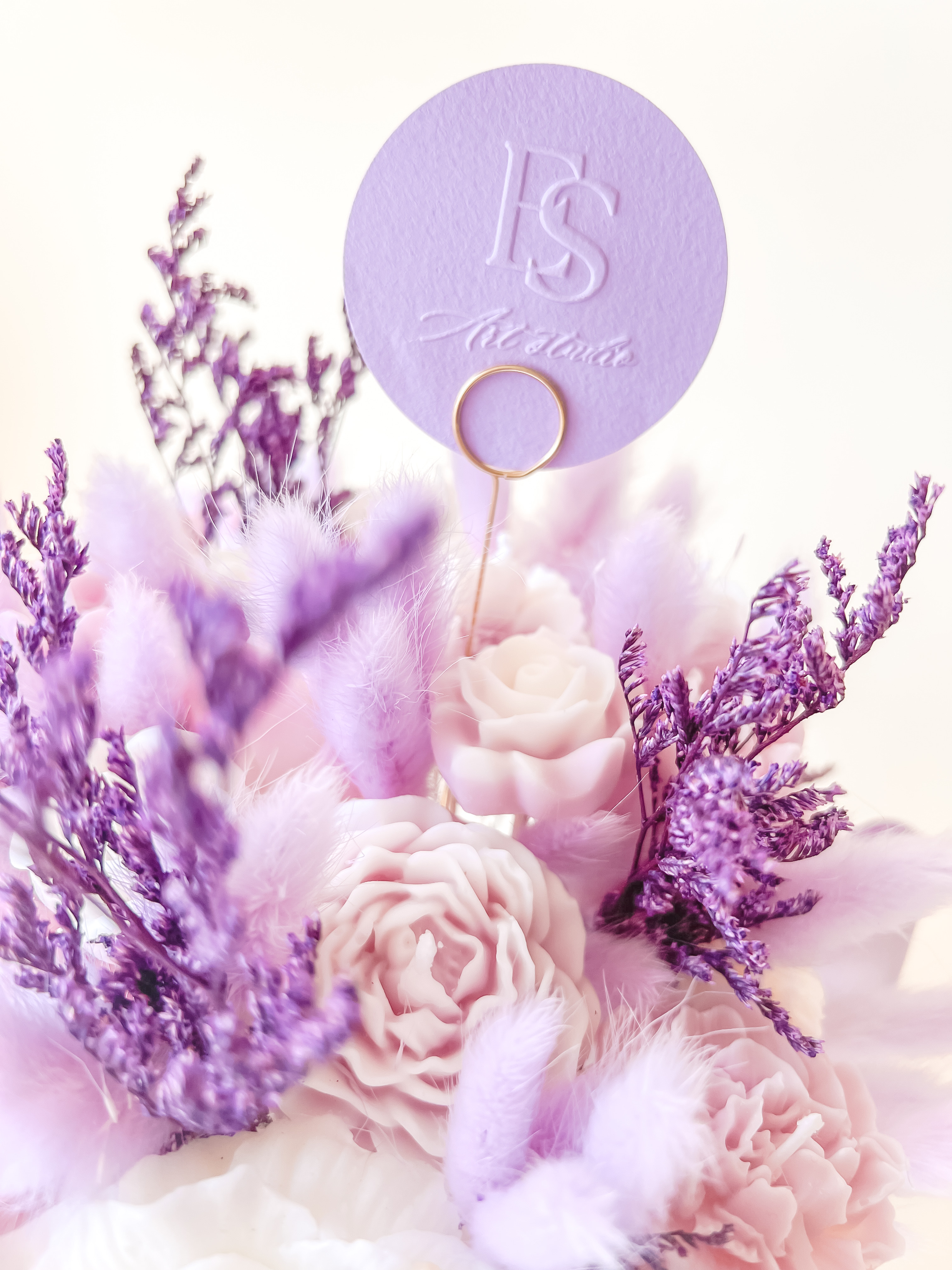 Žvakių žiedų puokštė "Alyvų aušra"