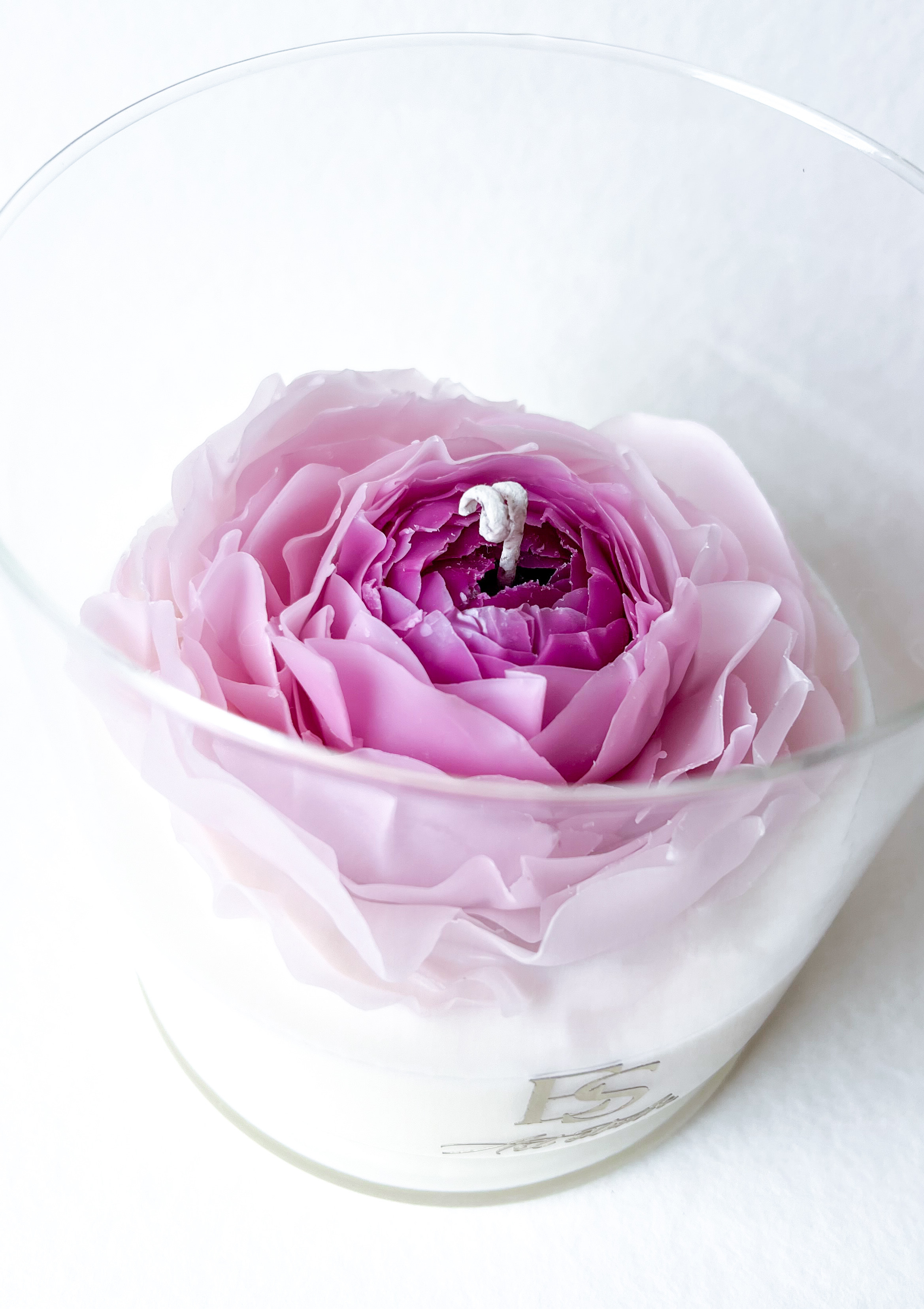 Žvakė "Purpurinė magija"