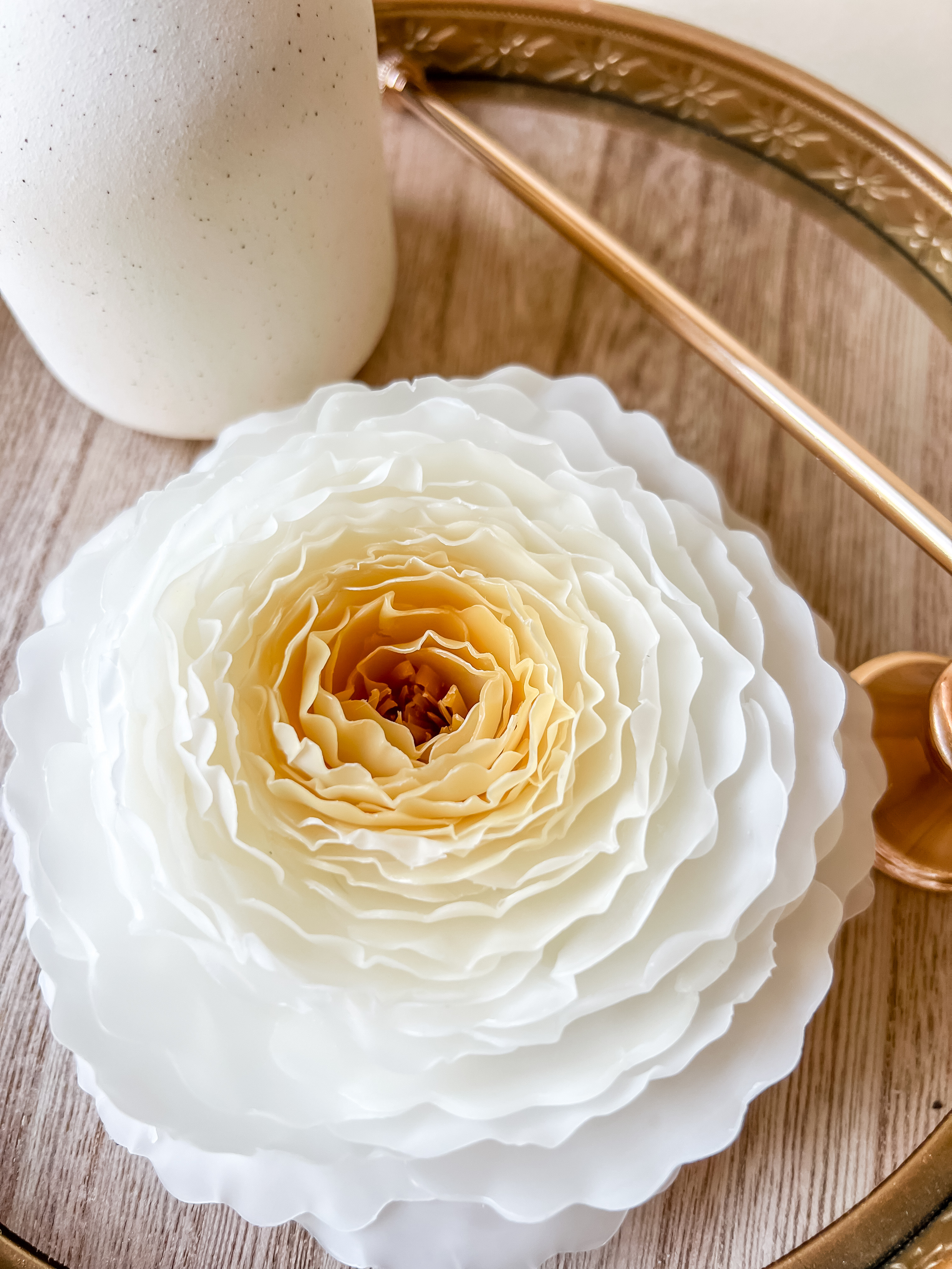 Žvakė "Rasos šviesa"