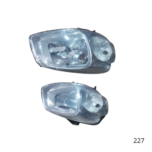 Farol Fiat Fiorino Dianteiro  Ano 2018
