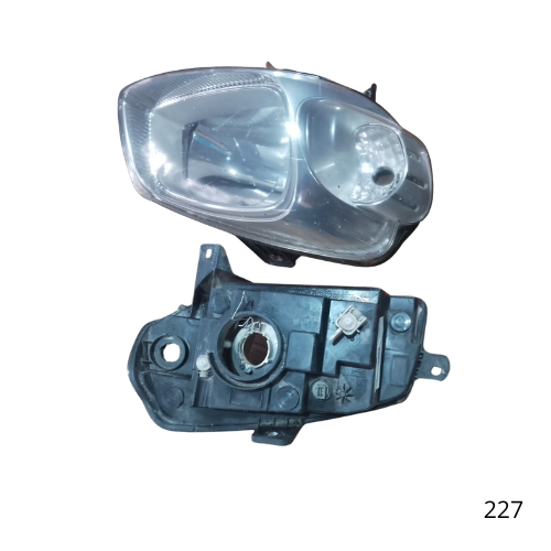 Farol Fiat Fiorino Dianteiro  Ano 2018