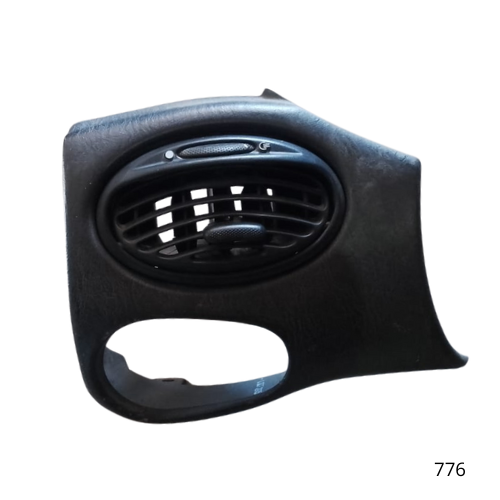 Moldura Com Difusor de Ar Ford Focus Esquerda 2006 2007 Original