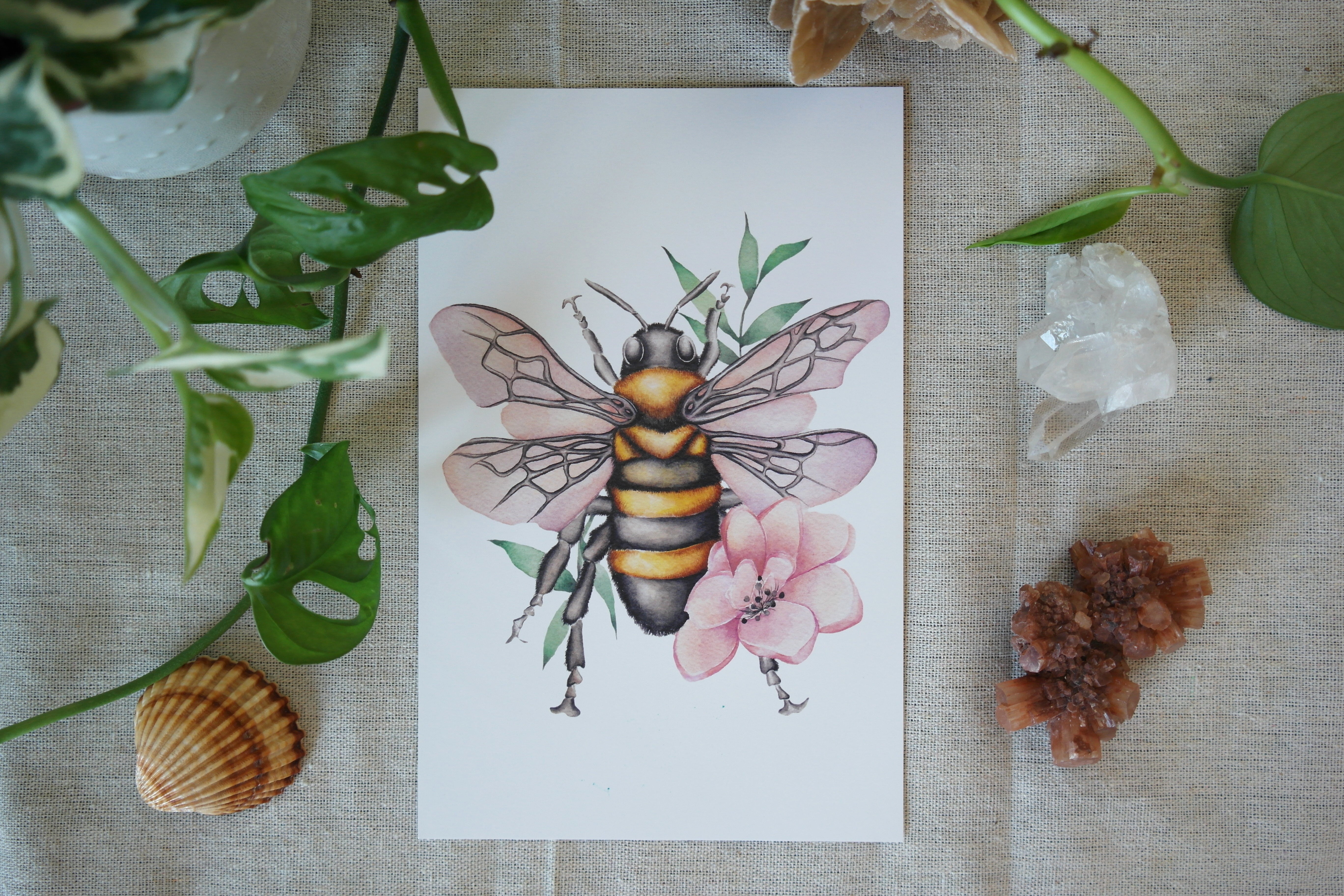 Abeille fleurie