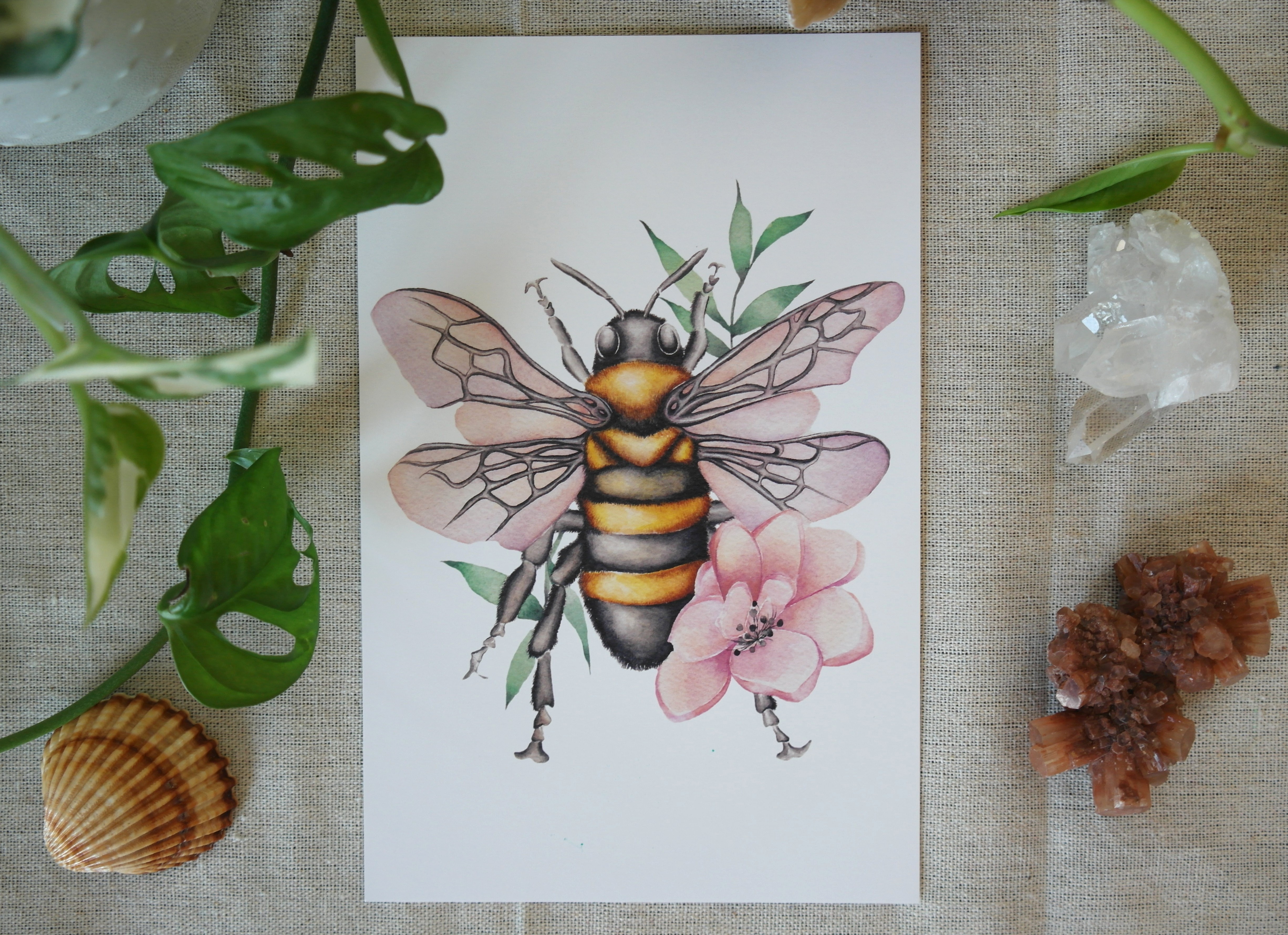 Abeille fleurie