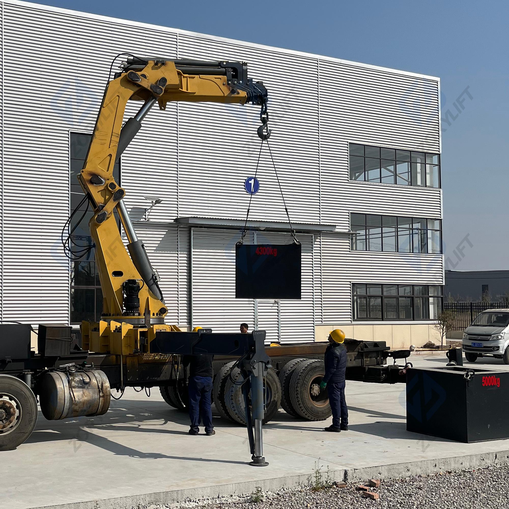 SQZ500 25T Hydraulic Knuckle Boom Crane