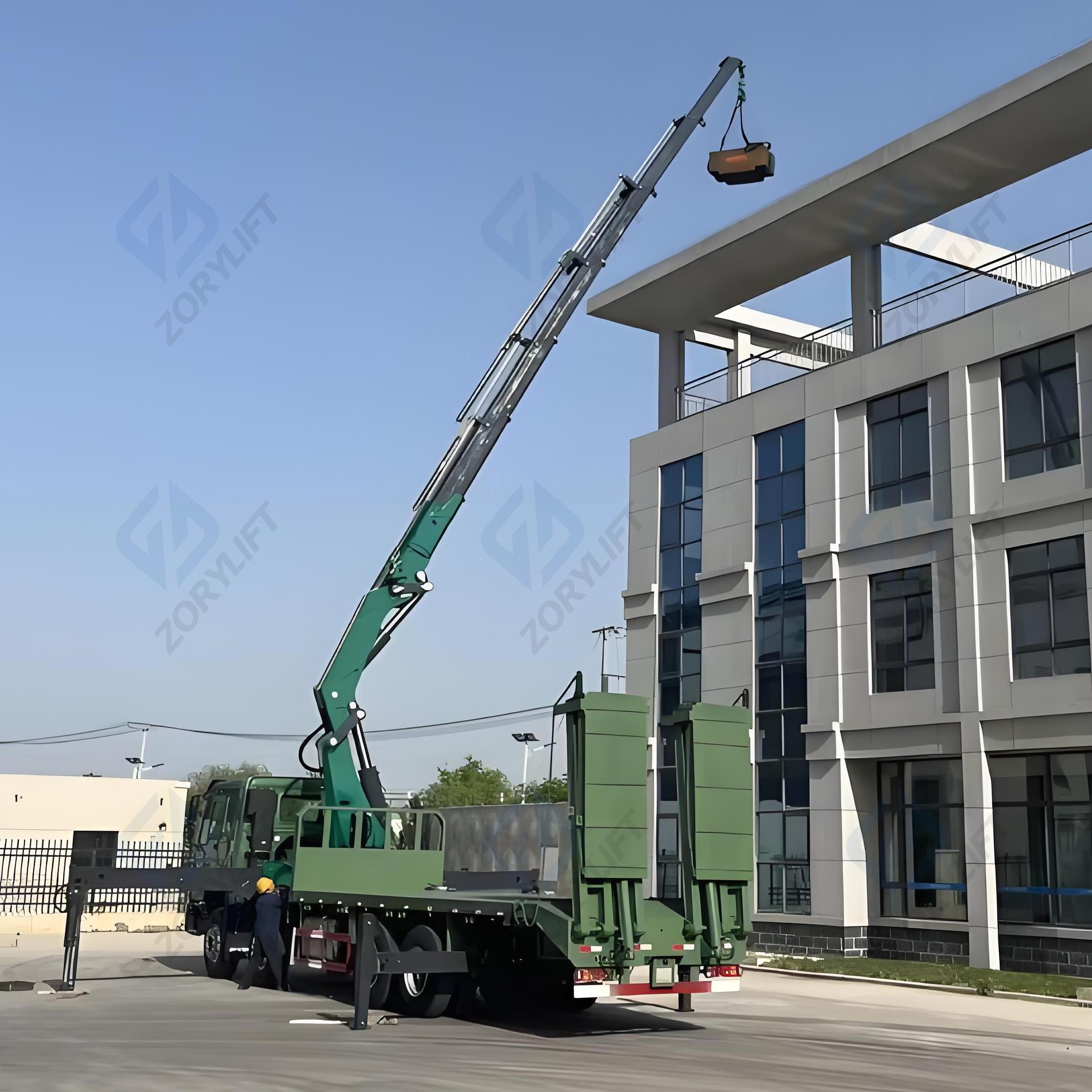 SQZ600 30T Large Knuckle Boom Cranes