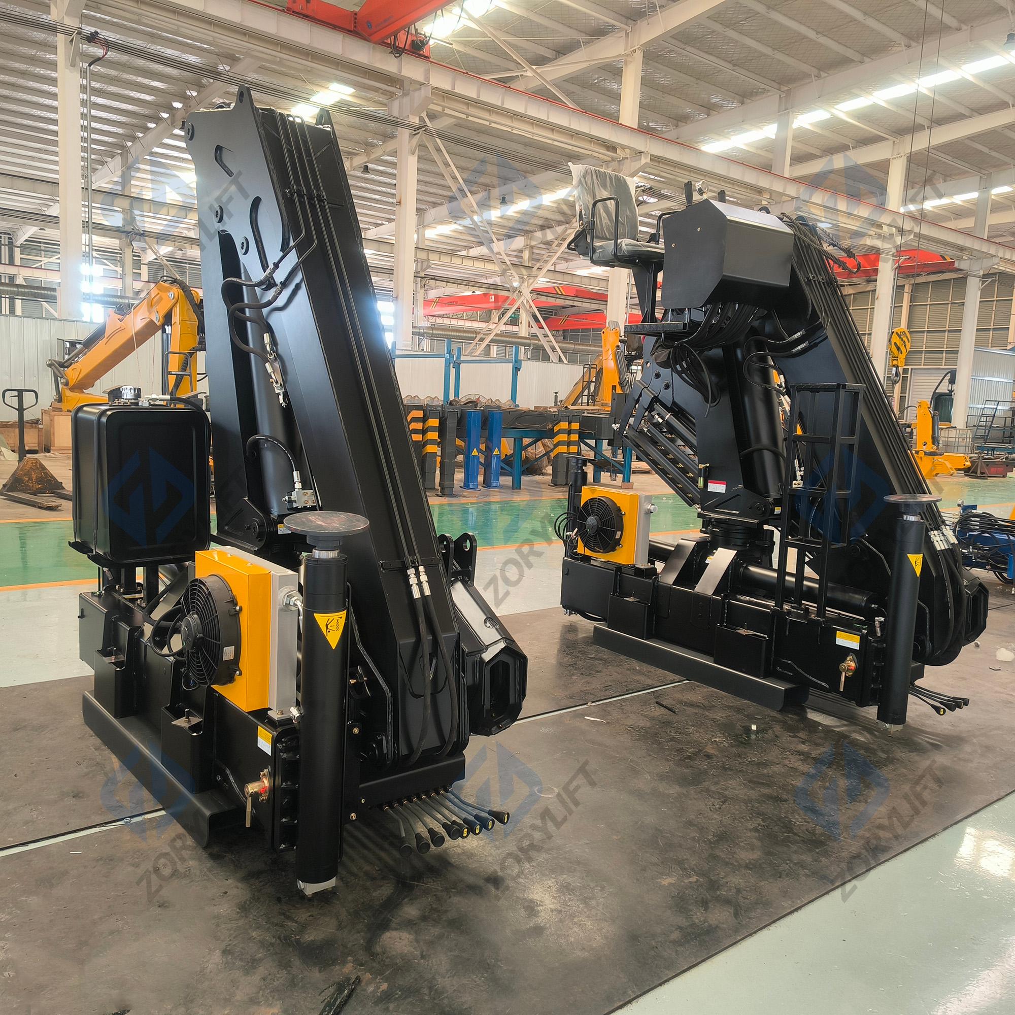 SQZ132 6Ton Truck Knuck Boom Crane