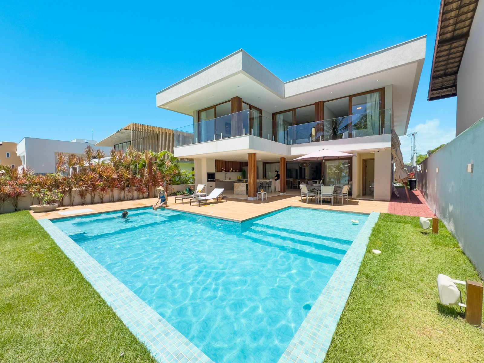 Mansão frente mar em Guarajuba- BA