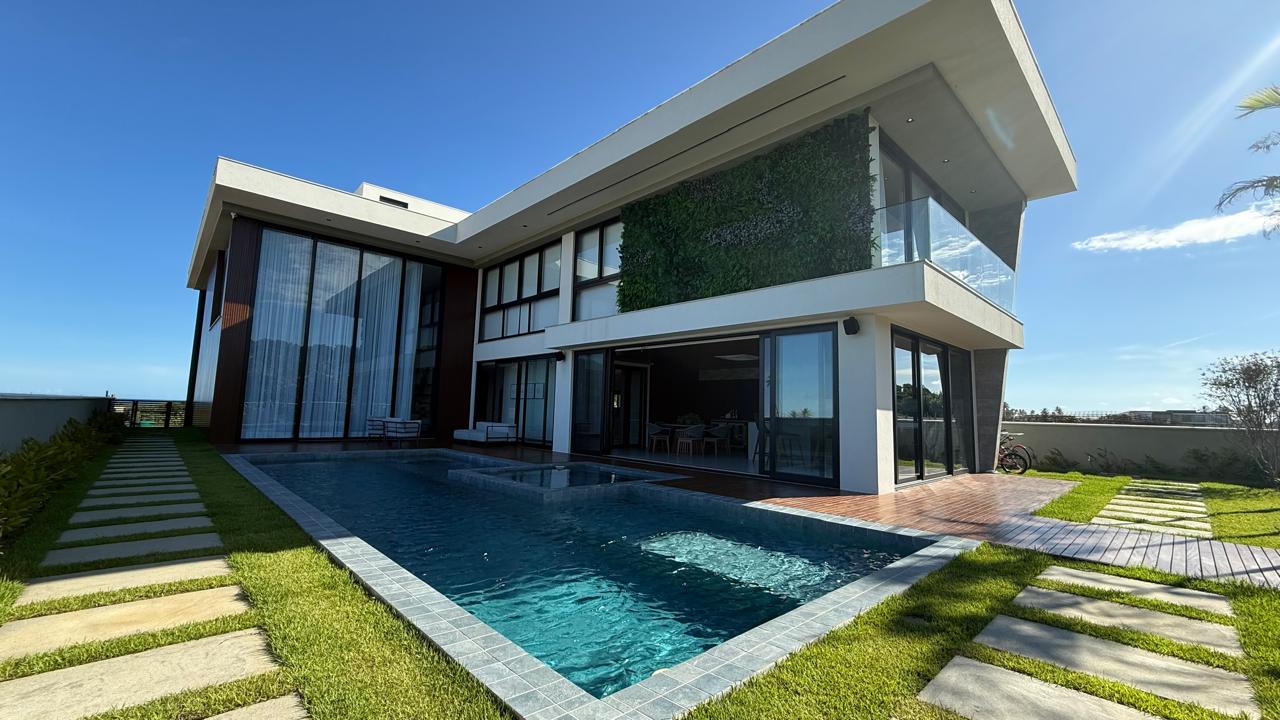 Casa de alto padrão em Guarajuba-BA