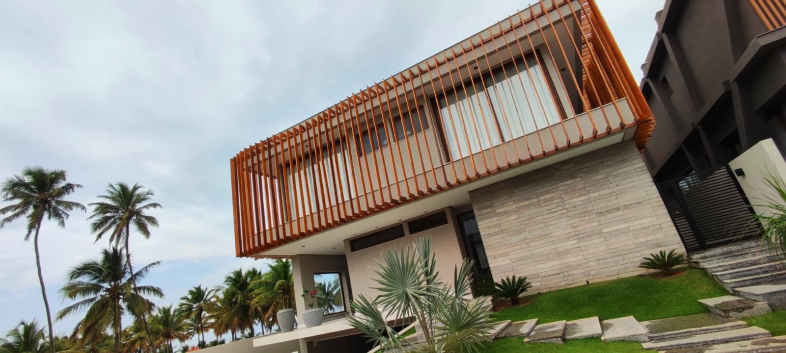 Mansão frente mar em Guarajuba- BA