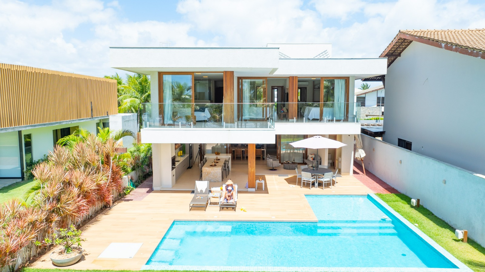 Mansão frente mar em Guarajuba- BA