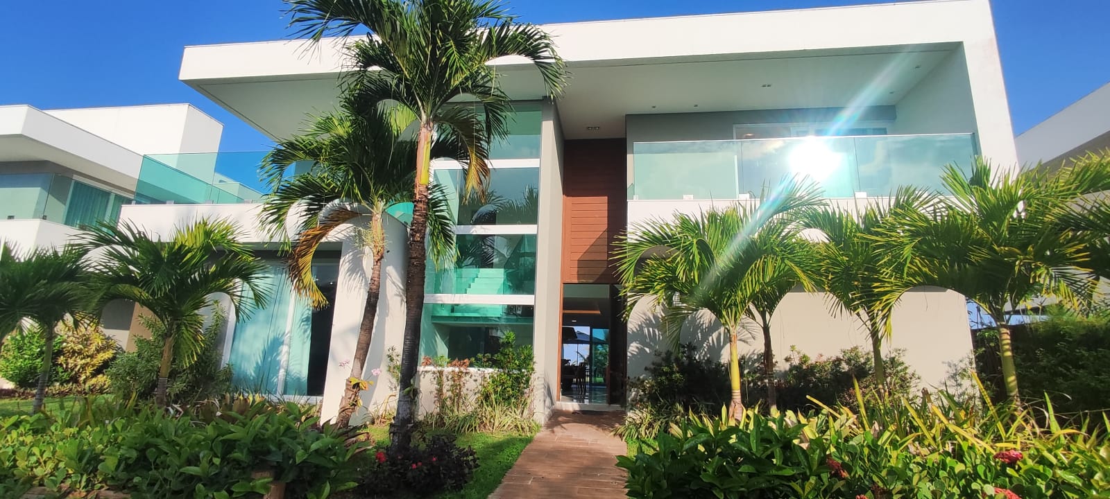 Mansão frente mar em Guarajuba- BA