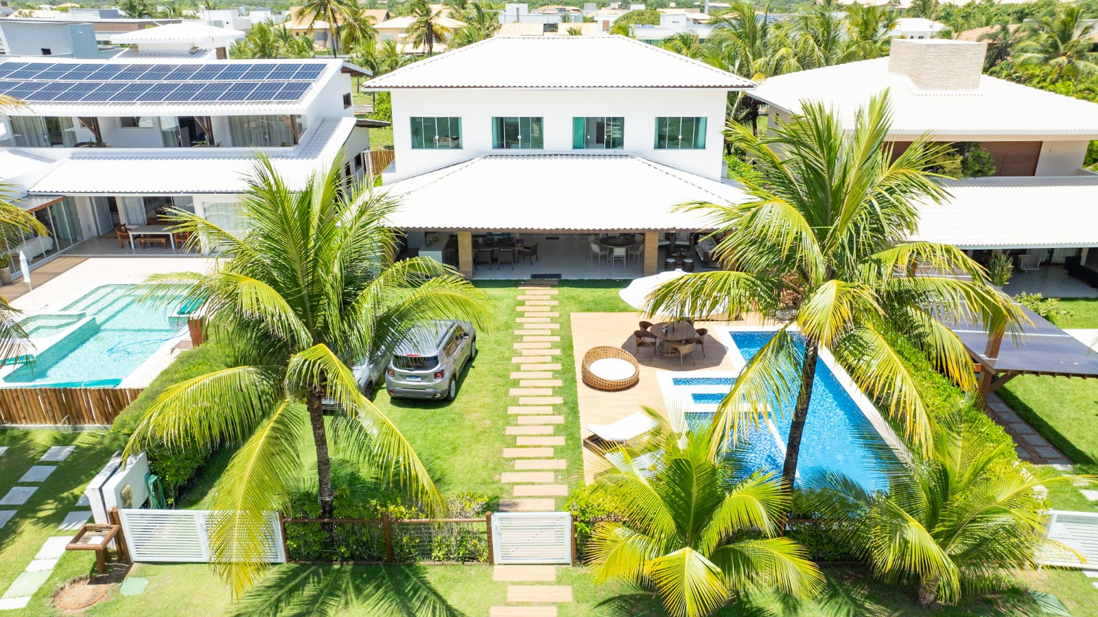 Casa de alto padrão em Guarajuba- BA