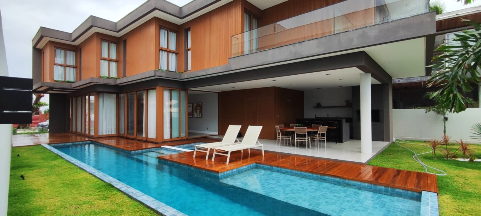 Casa de alto padrão em Guarajuba-BA