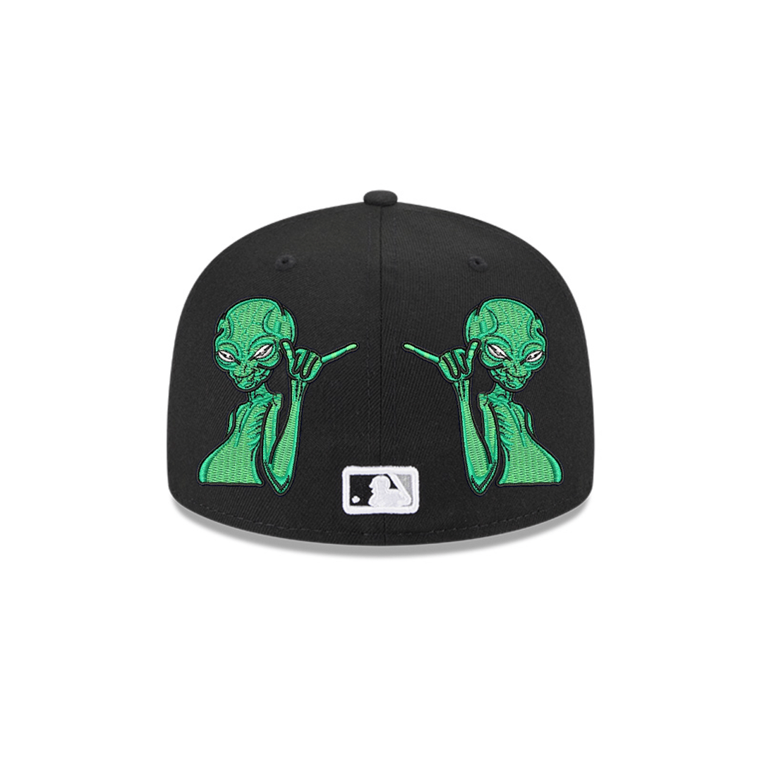 Gorra Aliens x Starboyz