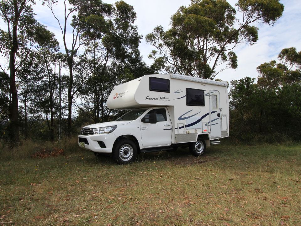 Suncamper Sherwood Twin 4x4
