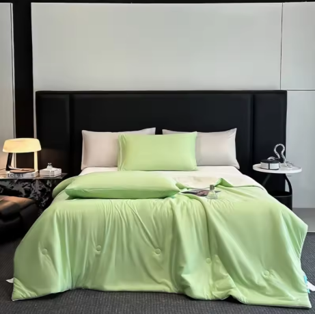 Elegant Queen Size Bed