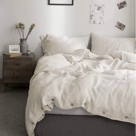 Comfy Beige Bedding Set