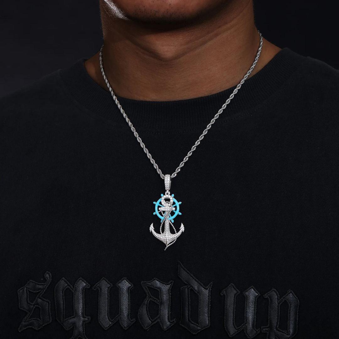 "Nautical illuminess" Glow in the Dark pendant