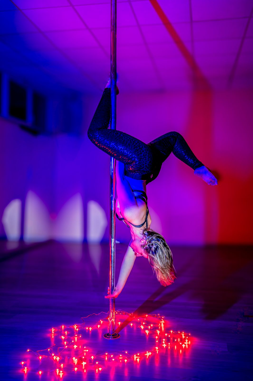 13/11/2025 21h-22h30 pole dance Jeudi (Initiation-débutant)
