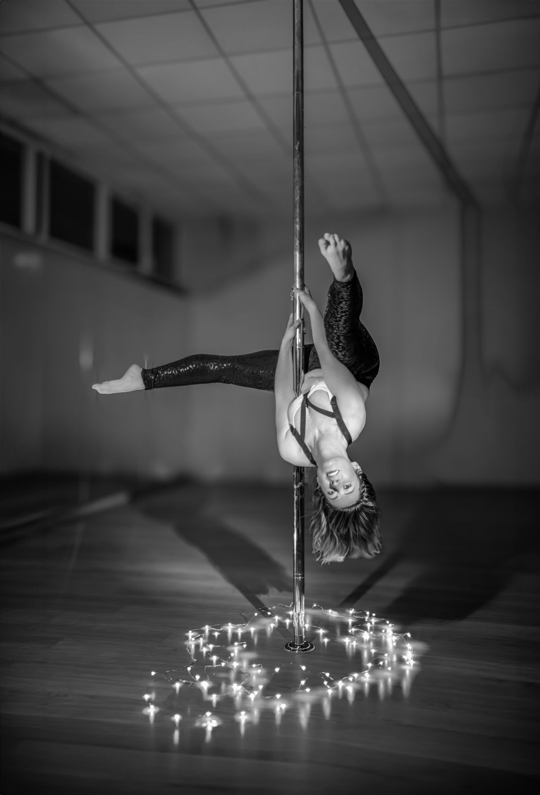 11/11/2025 21h-22h30 pole dance Mardi (Initiation-débutant)