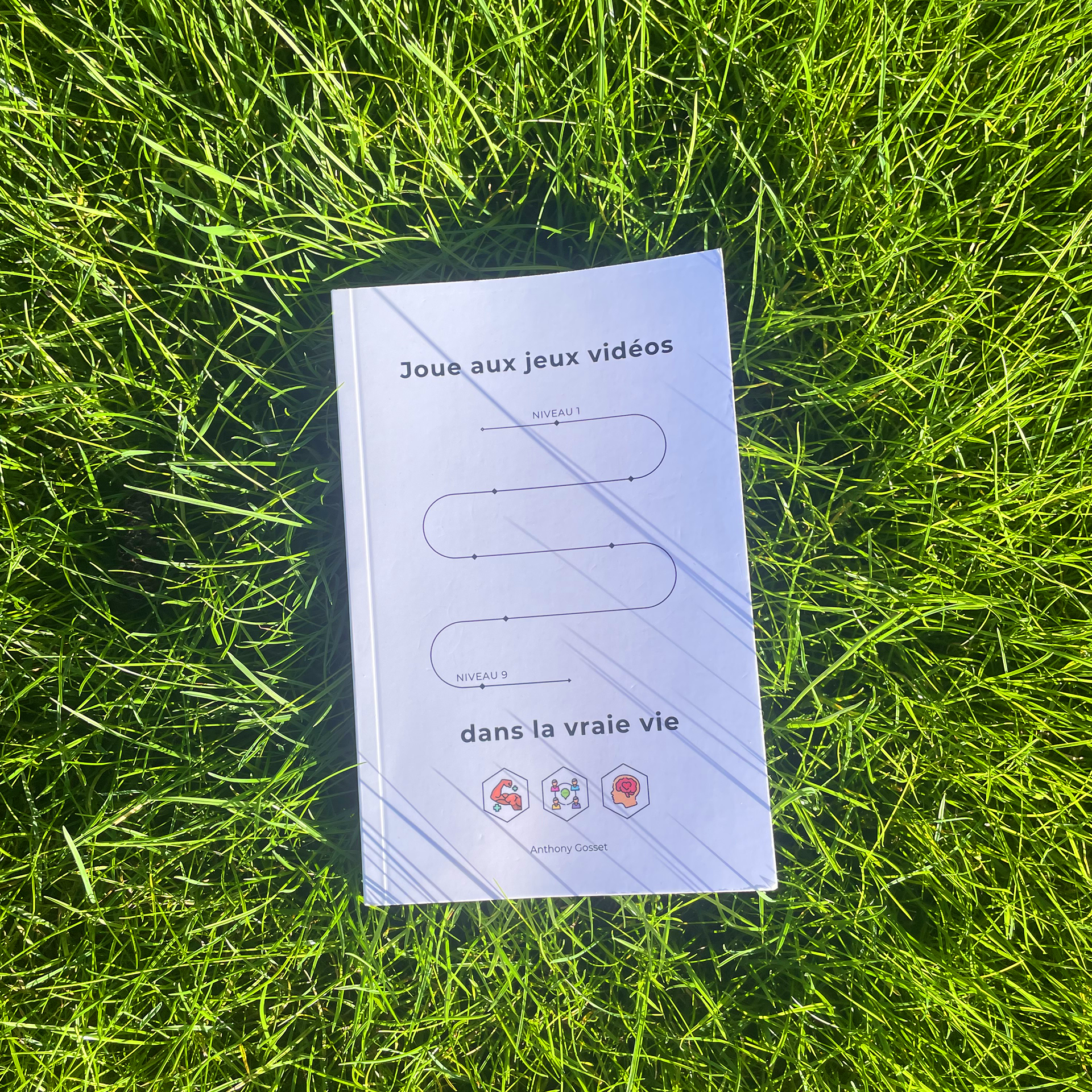 Joue aux jeux vidéos dans la vraie vie