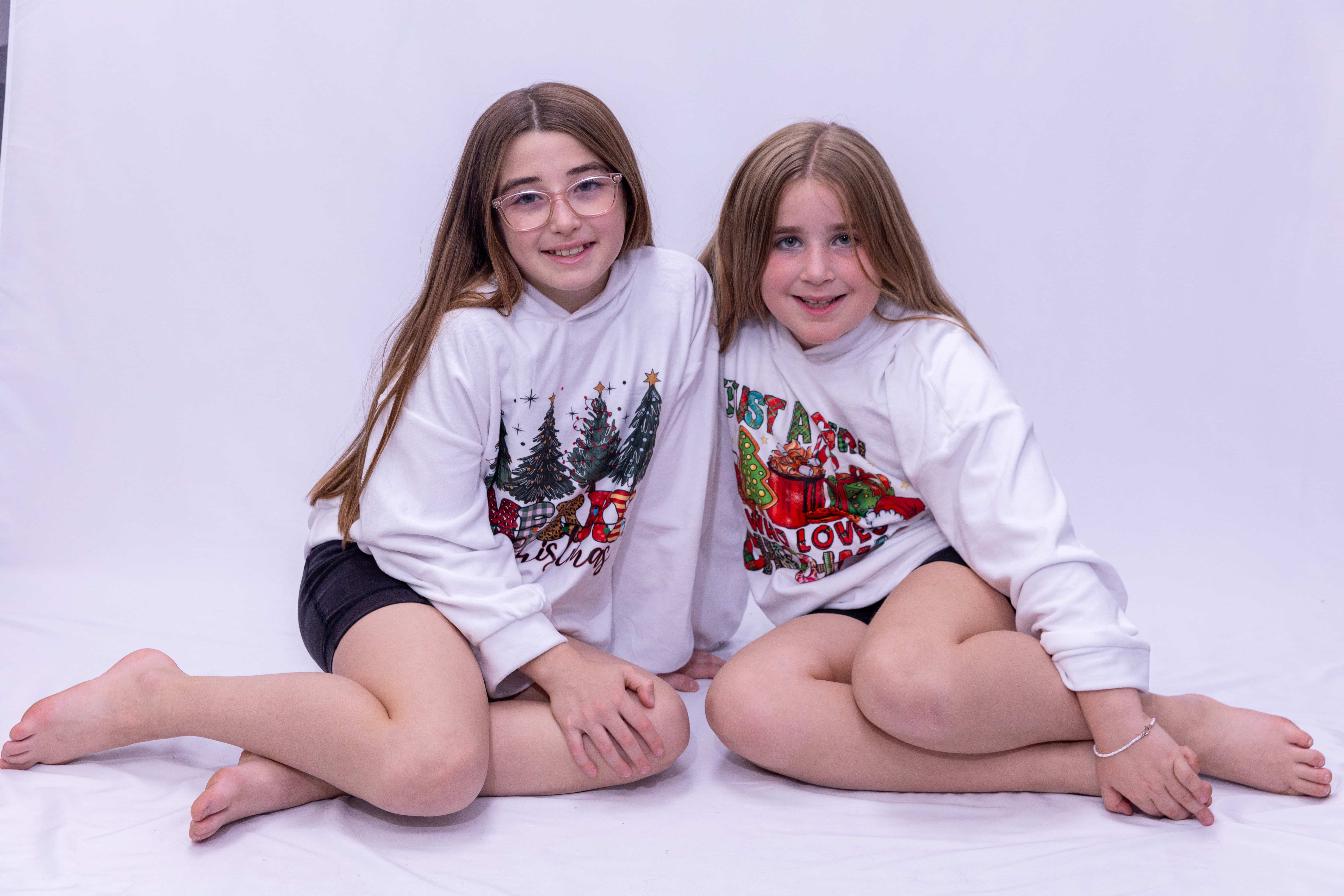 Holiday Vibes Hoodie – White Graphic