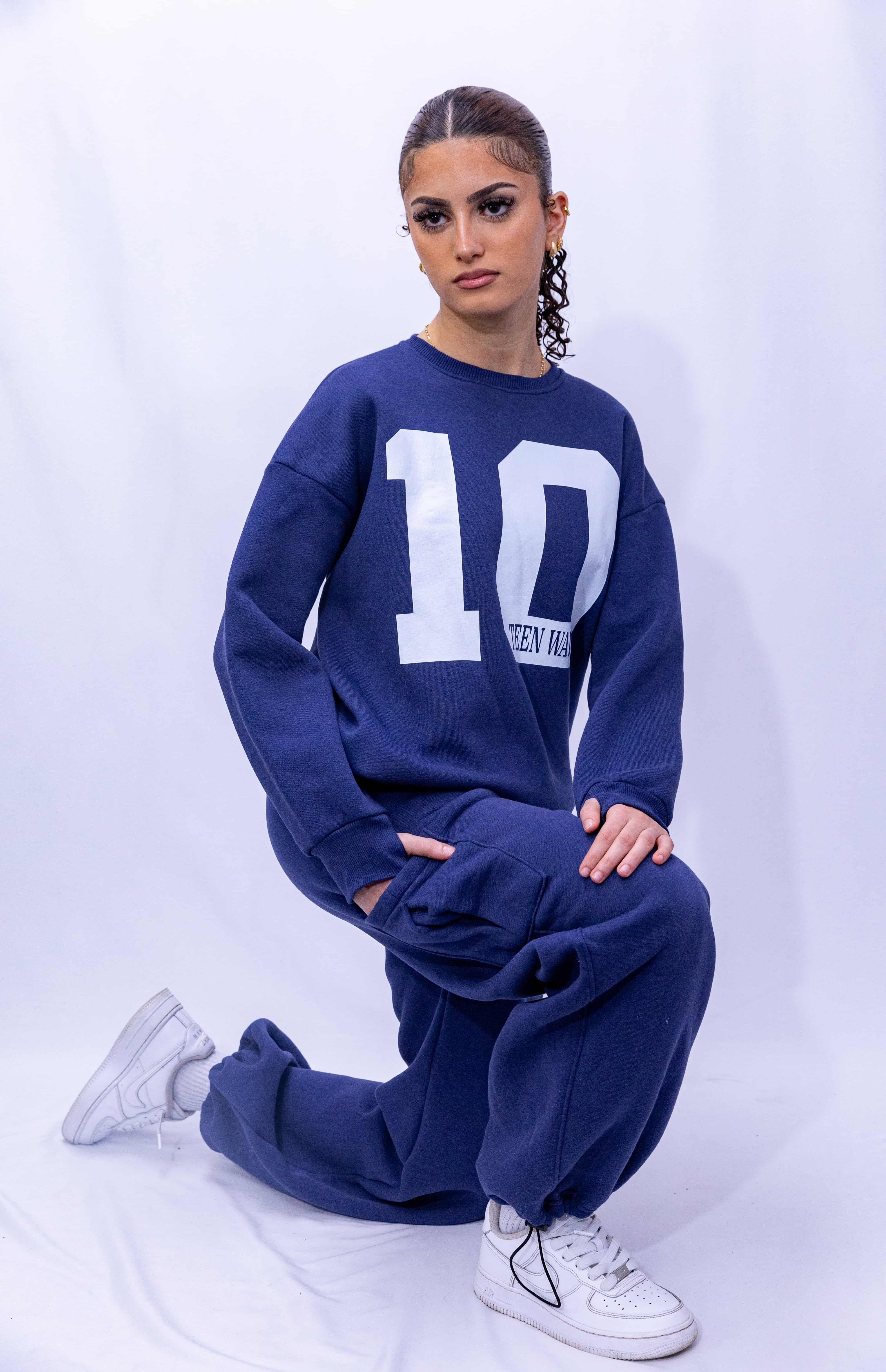 Premium Wide-Leg Joggers with Elastic & Adjustable Stopper-Navy