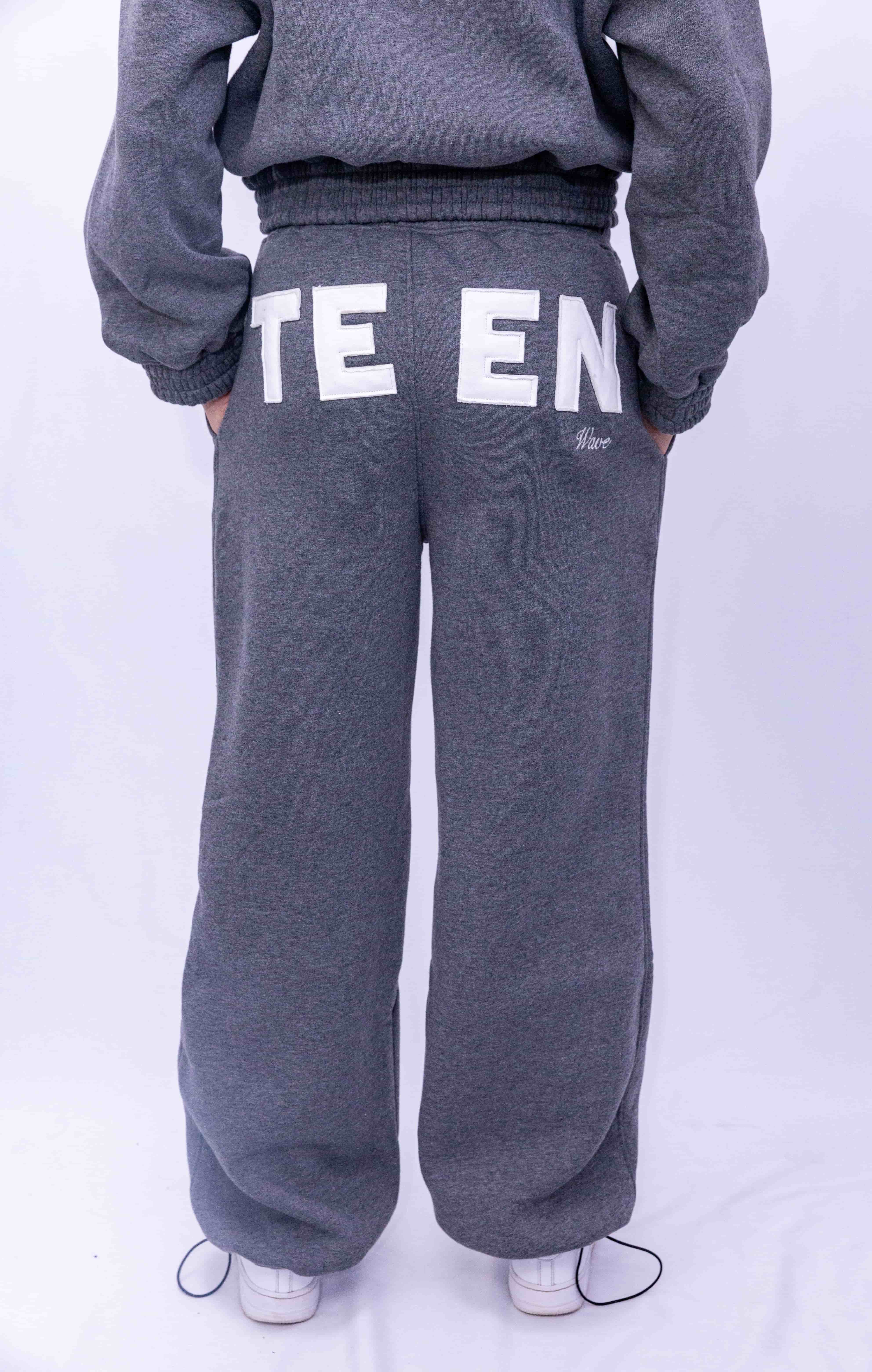 Premium Wide-Leg Joggers with Elastic & Adjustable Stopper-Grey