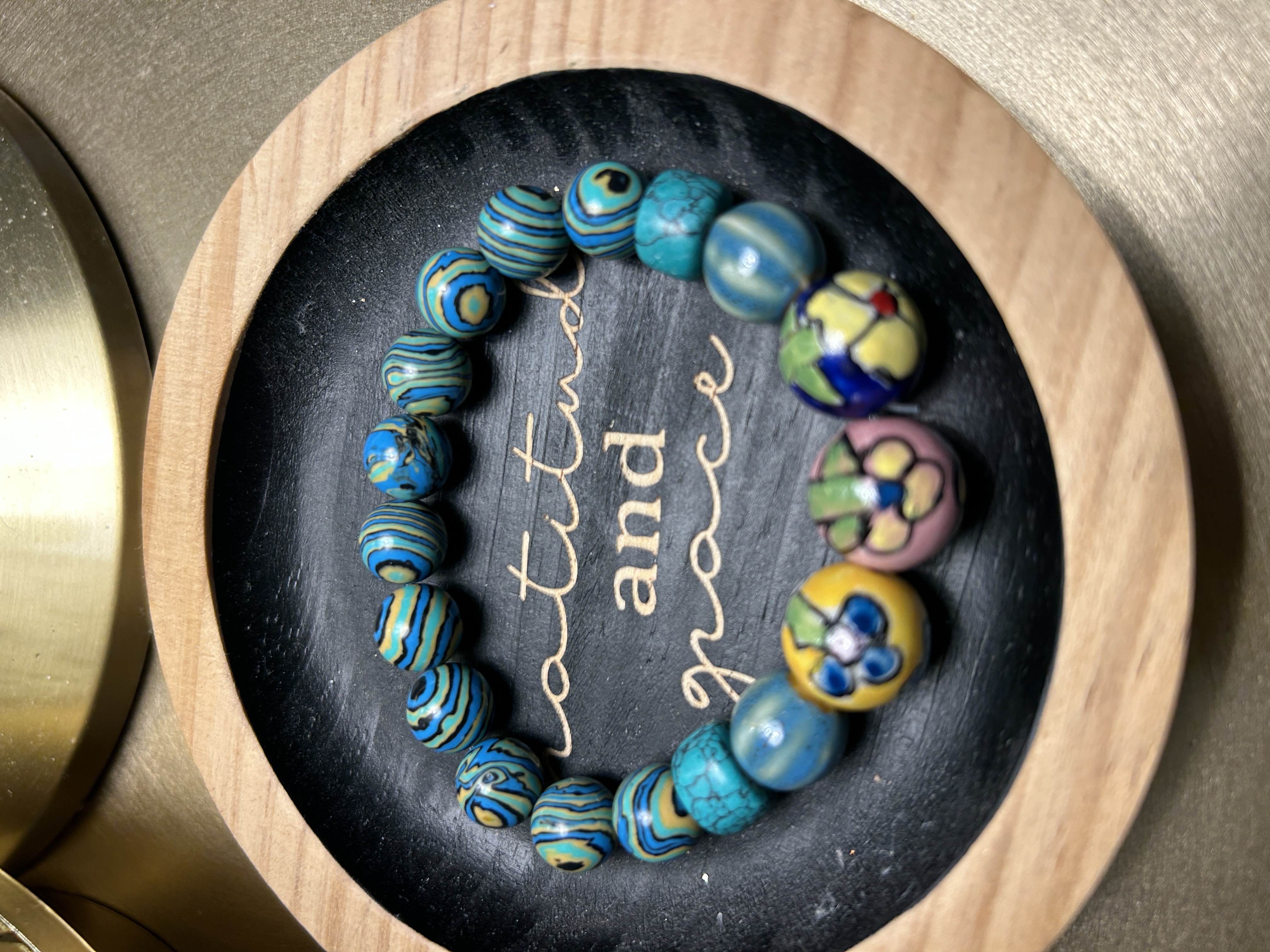 ✨ “Island Blossom Breeze”