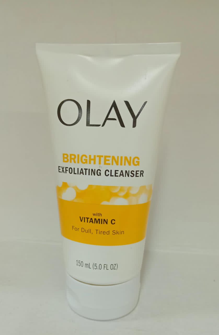 Olay Brightening exfoliating cleanser Vitamin C. 150ml