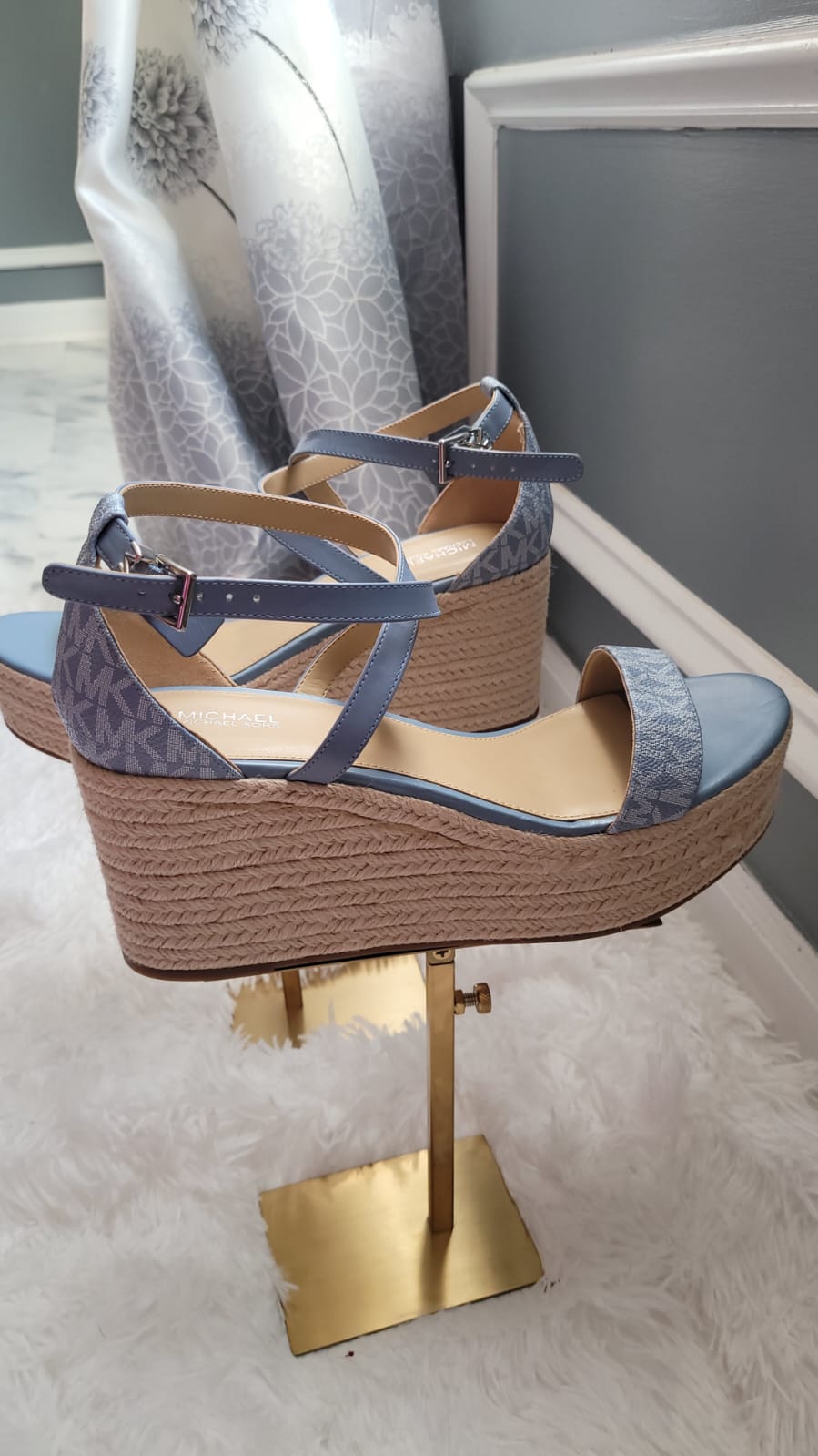 Compasse Michael Kors
