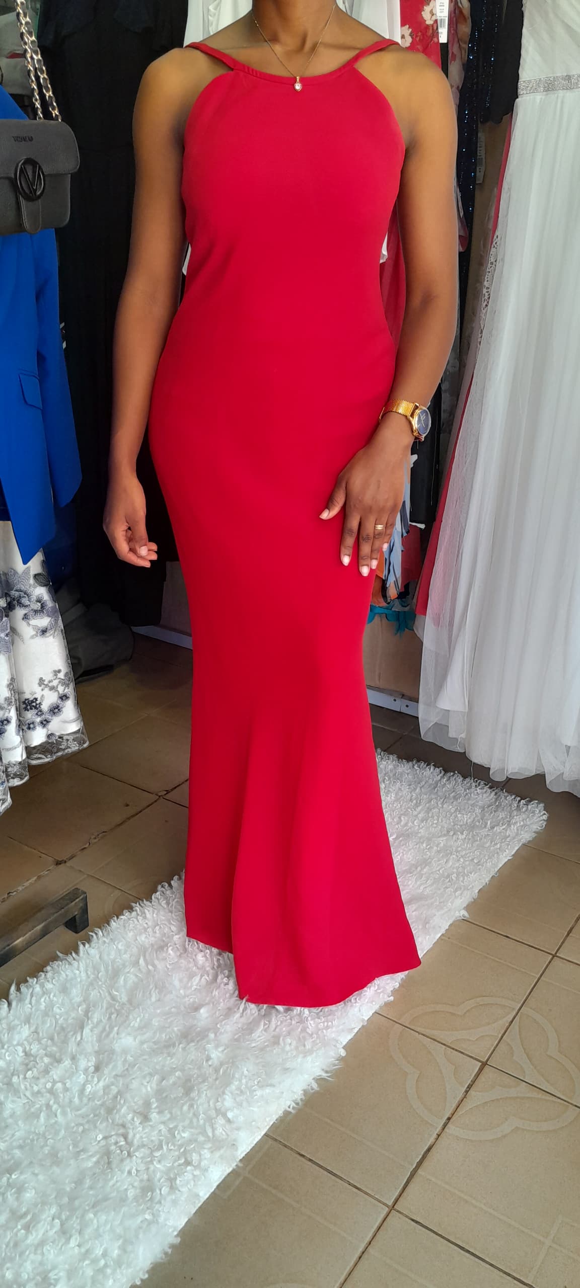 Robe de soirée rouge élégante
