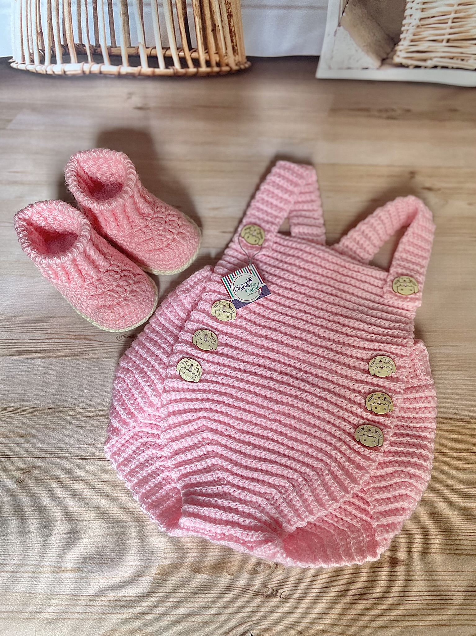 Macacão em Crochê para bebê