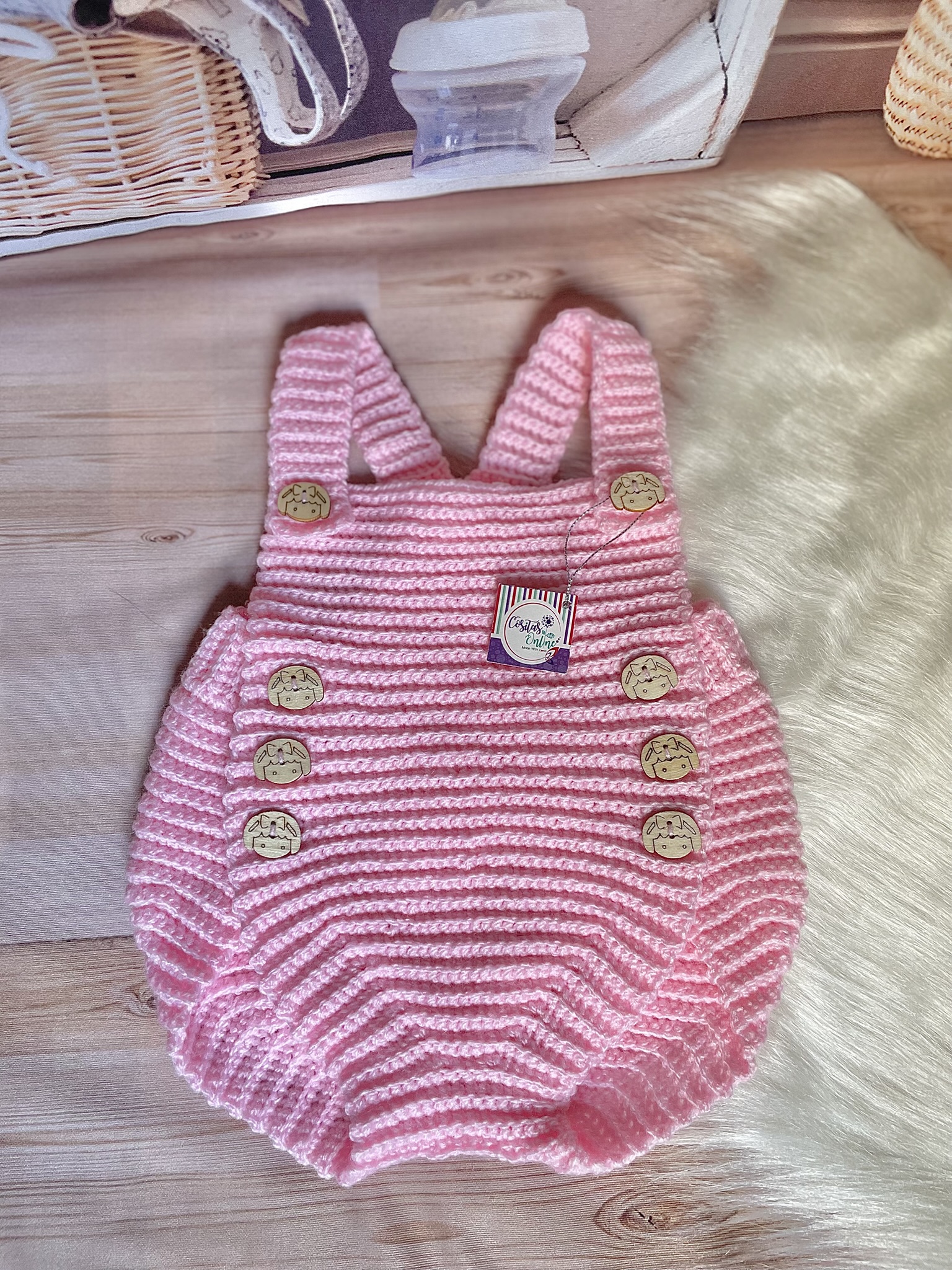 Macacão em Crochê para bebê