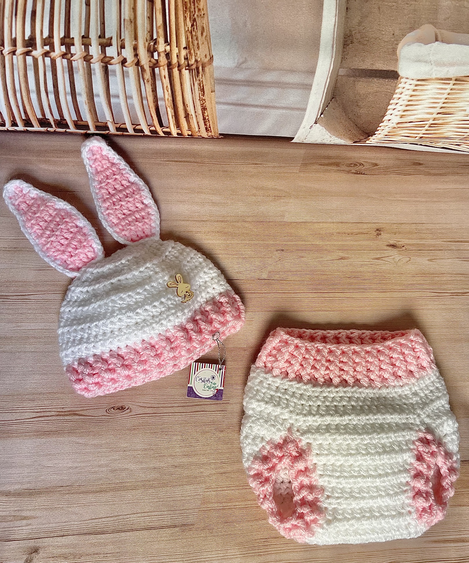 Conjunto Coelhinha em crochê