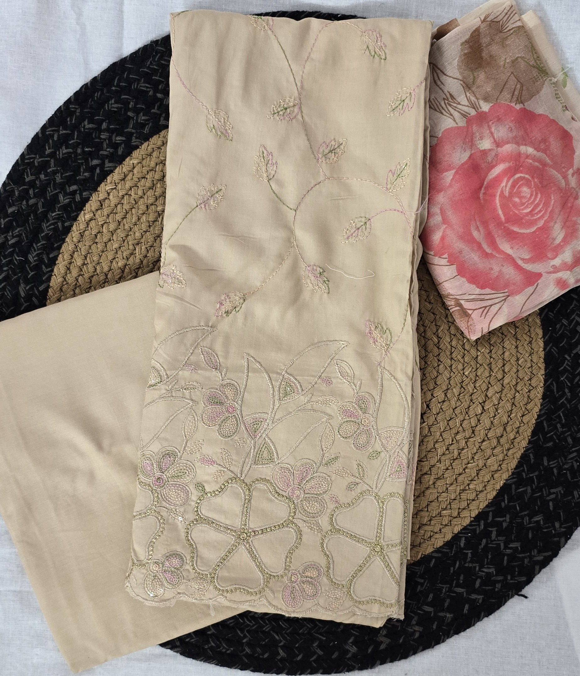 Monarch Modern Beige Elegant Suit