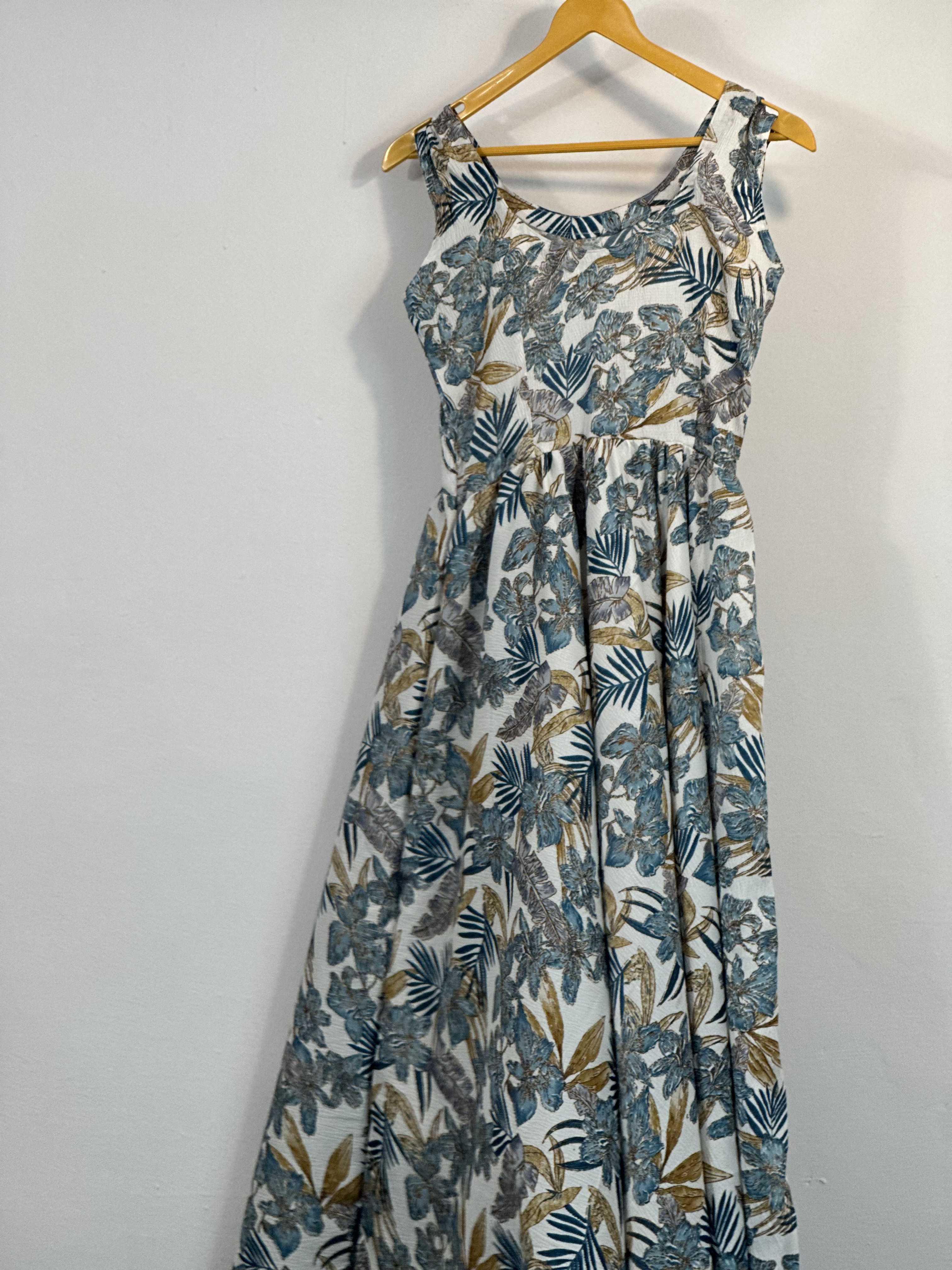 Floral Shnaya Gown 
