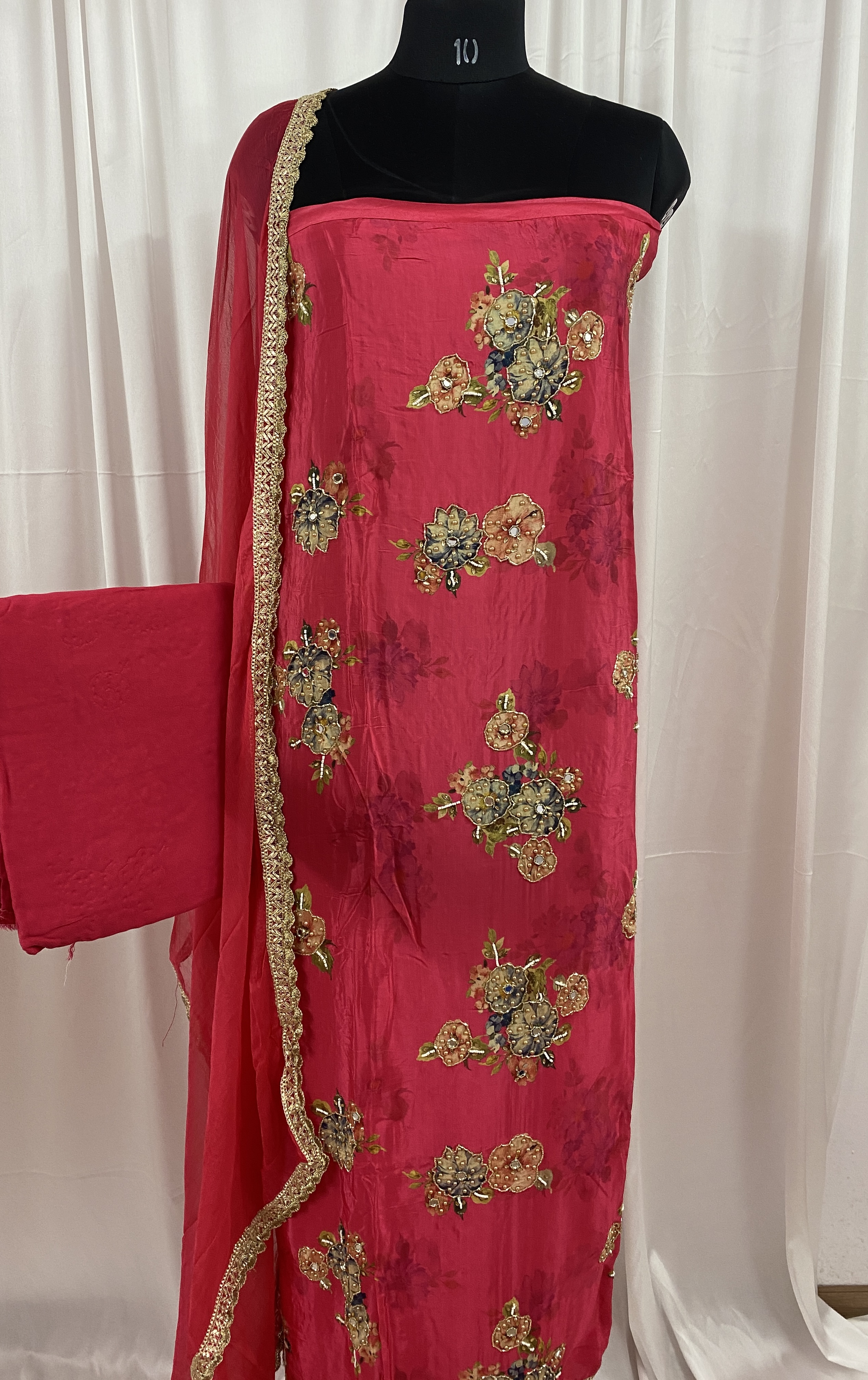 Saanjh Pink